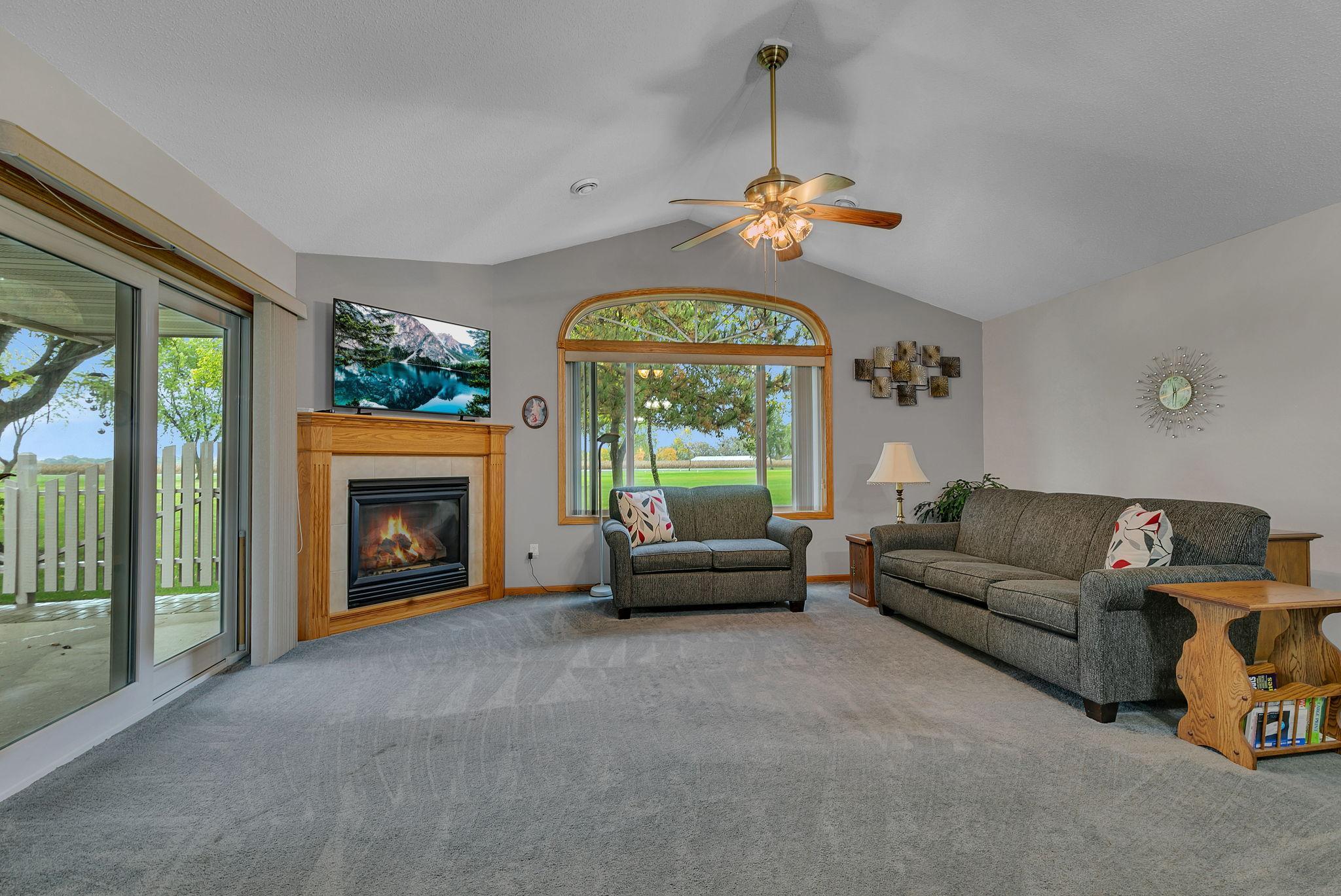 226 Golf Court Property Photo 7