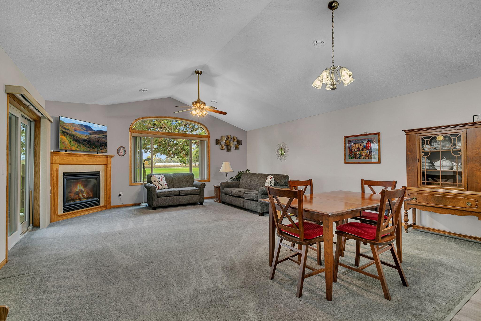 226 Golf Court Property Photo 8
