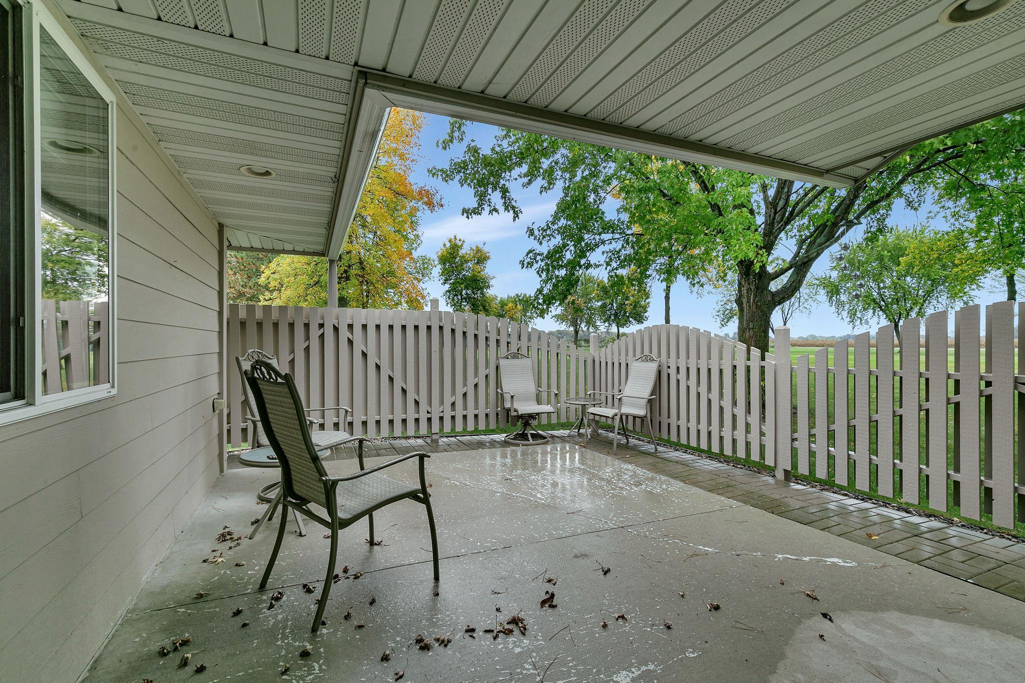 226 Golf Court Property Photo 20