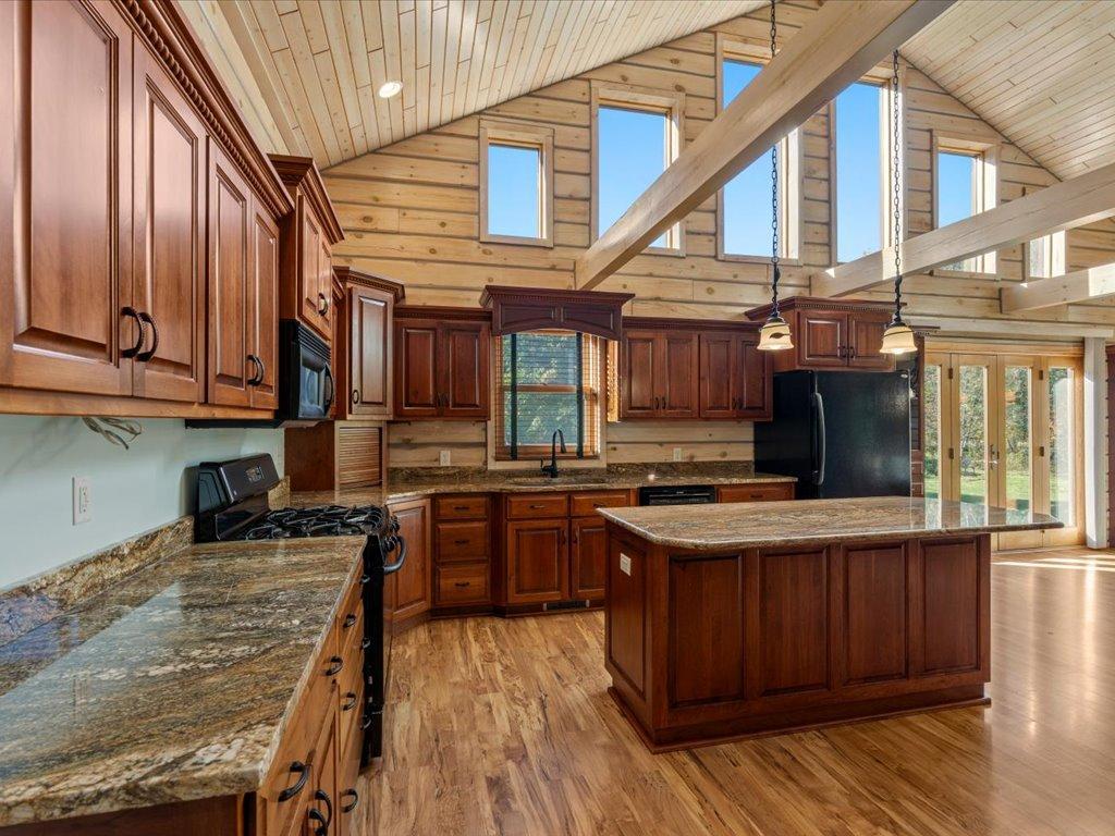 18130 County 18 Property Photo 5