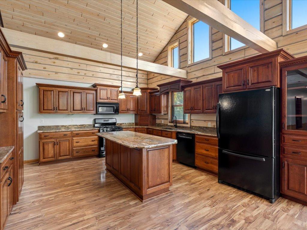 18130 County 18 Property Photo 6