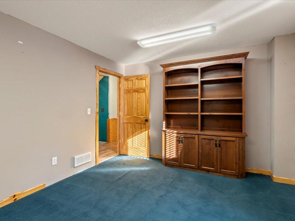 18130 County 18 Property Photo 17