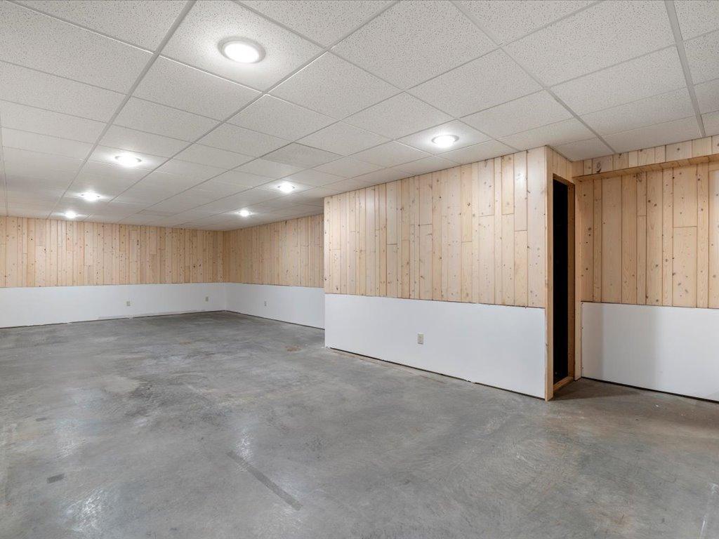 18130 County 18 Property Photo 31