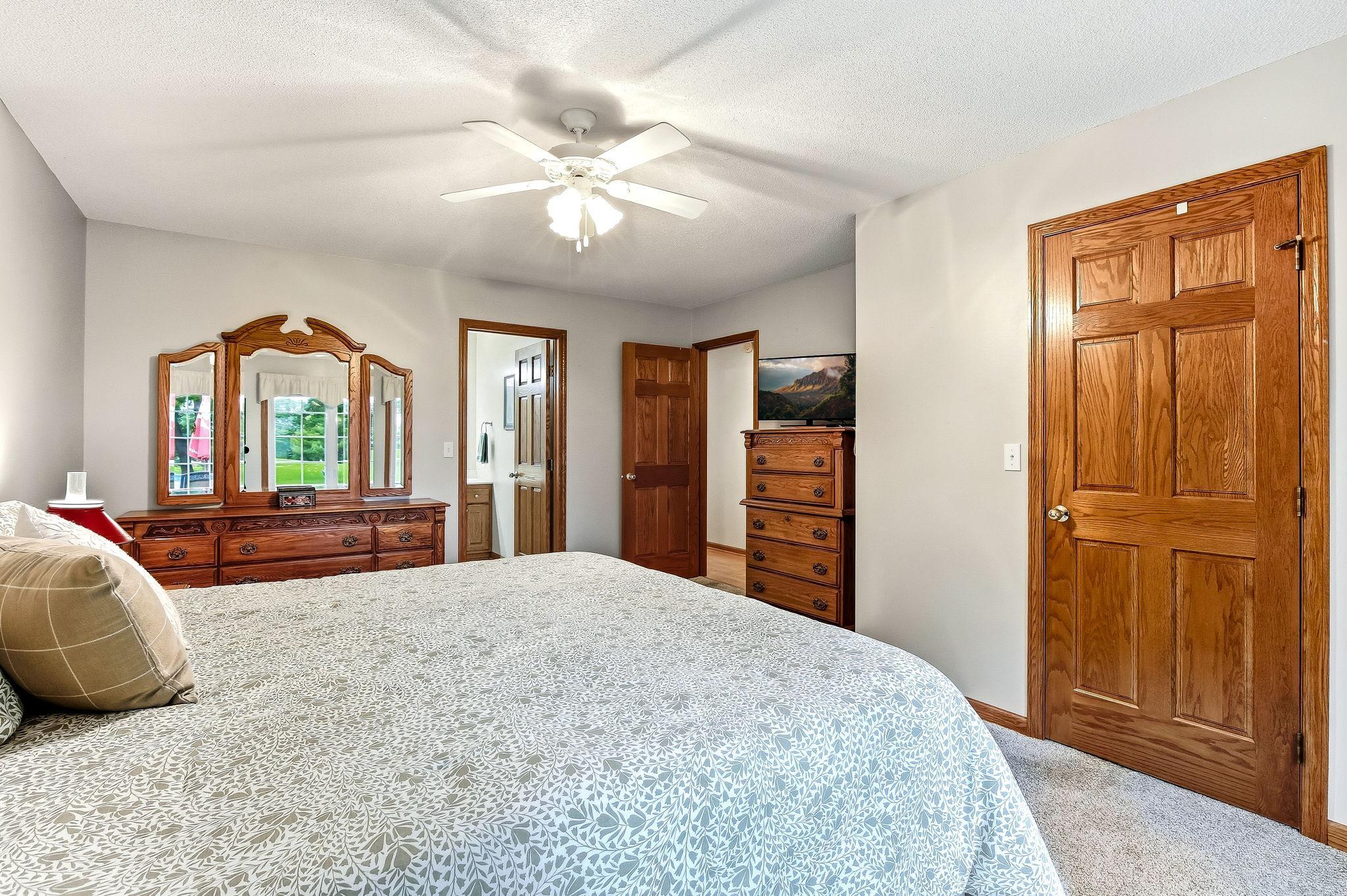 13678 Bradley Boulevard Property Photo 22