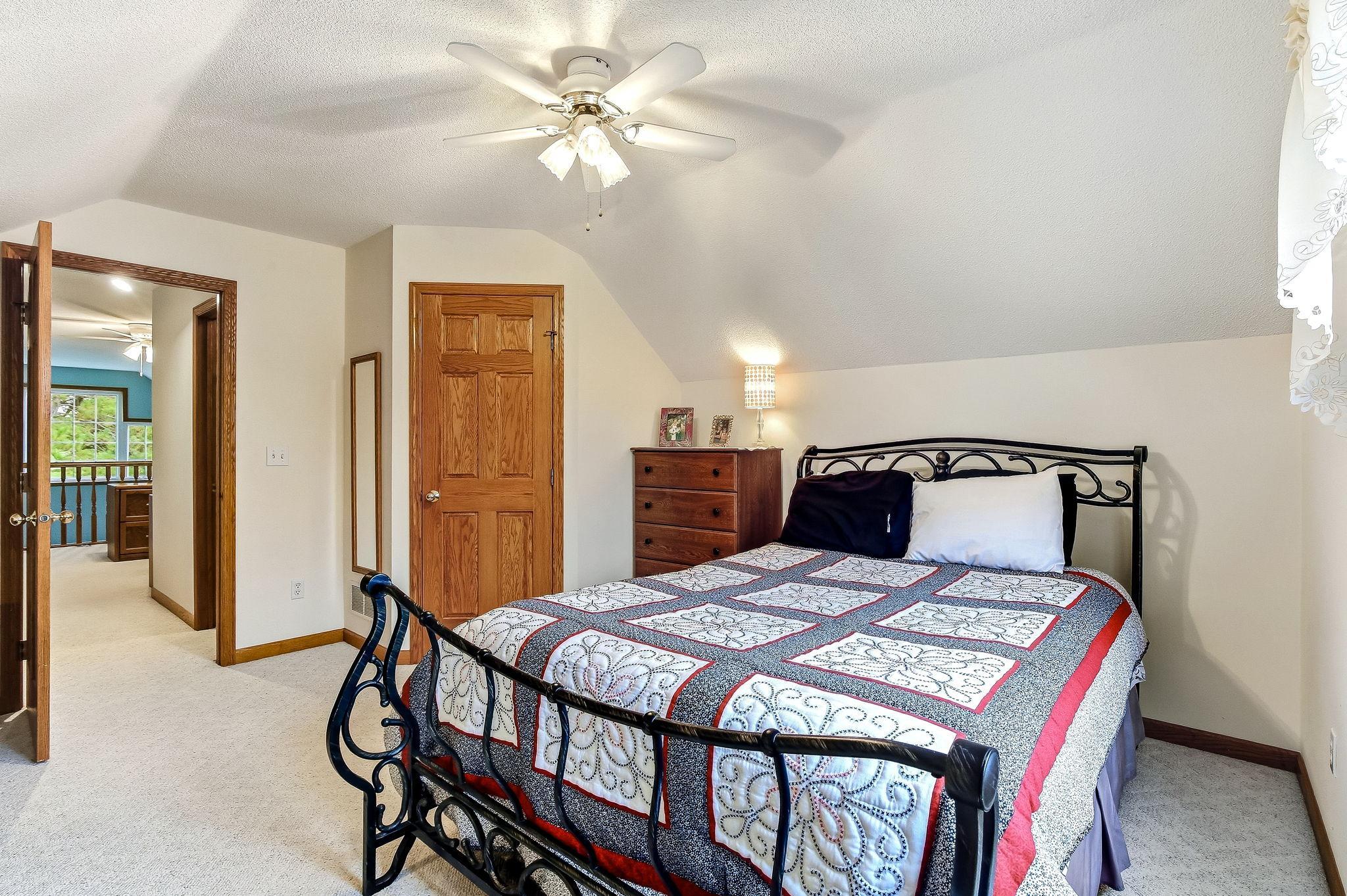 13678 Bradley Boulevard Property Photo 28