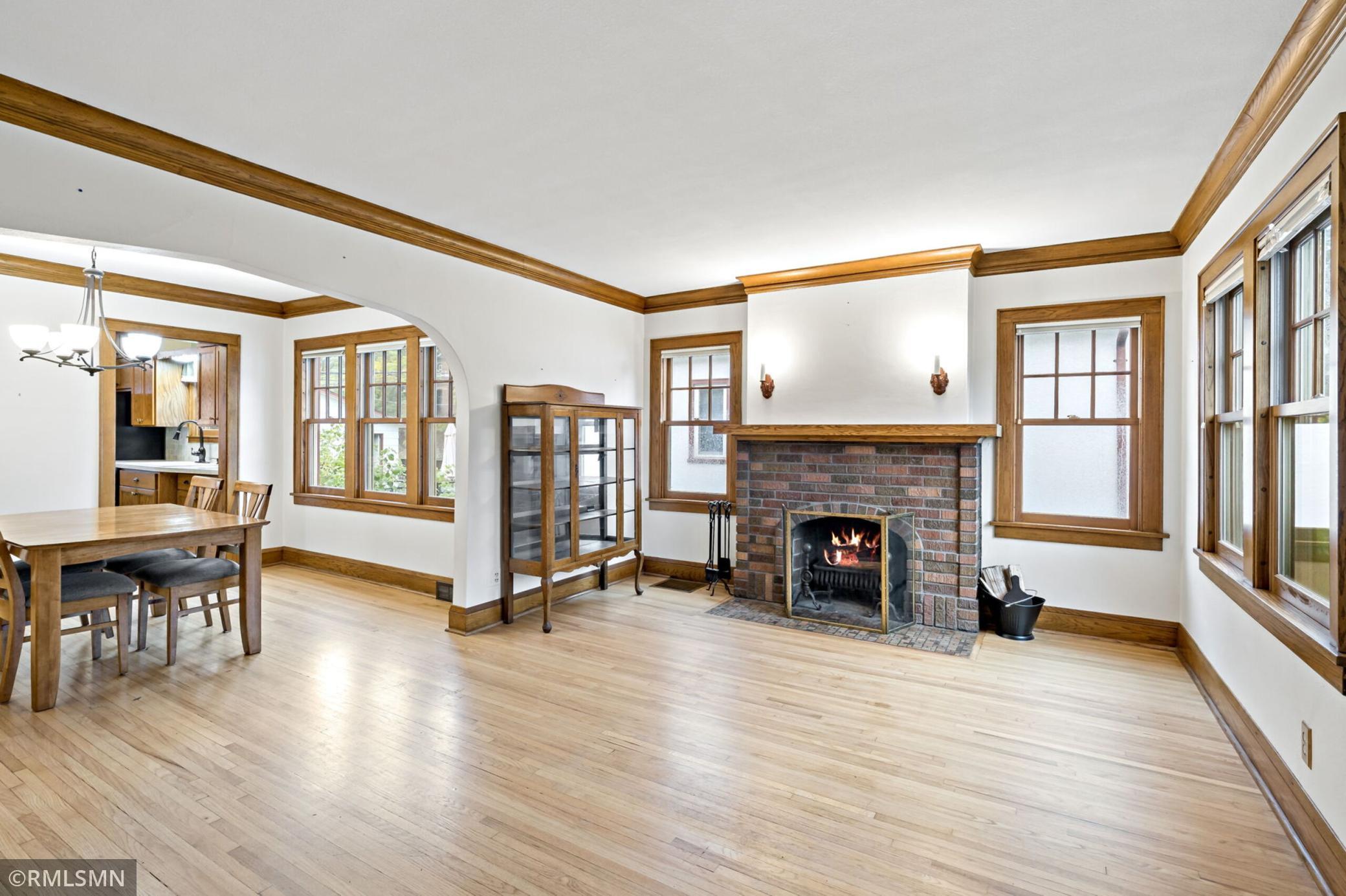 844 Winslow Avenue Property Photo 4