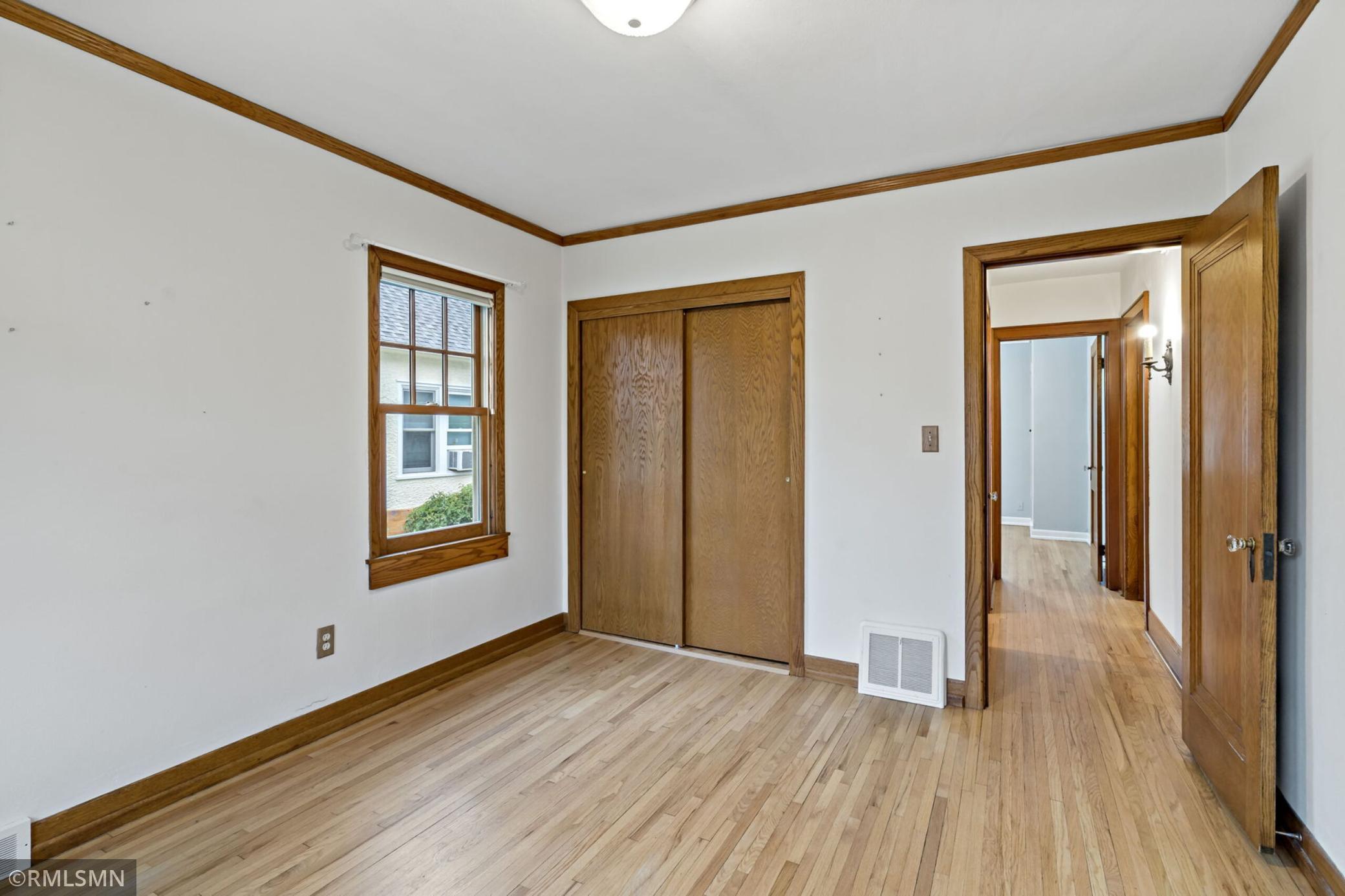 844 Winslow Avenue Property Photo 18