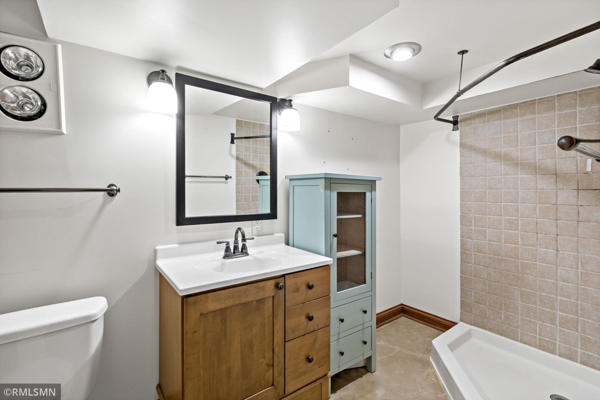 844 Winslow Avenue Property Photo 26