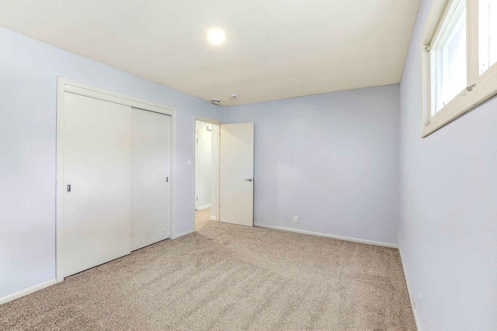401 Turnpike Road Property Photo 30