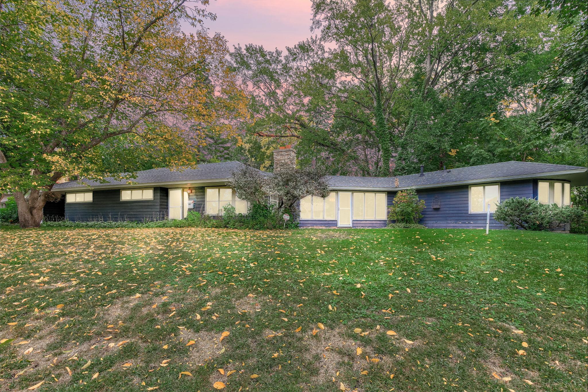 401 Turnpike Road Property Photo 43