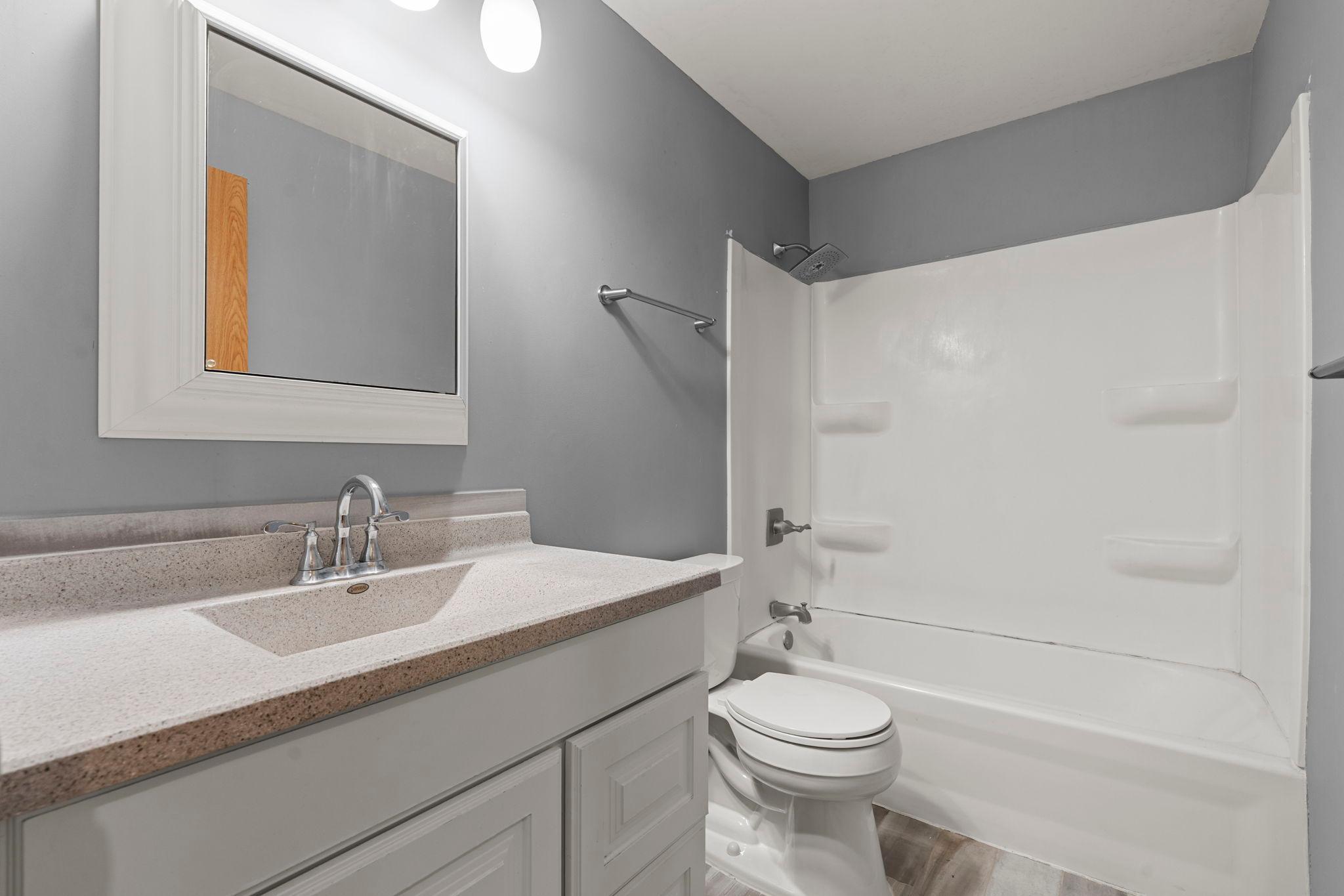 8961 Sycamore Lane N Property Photo 15