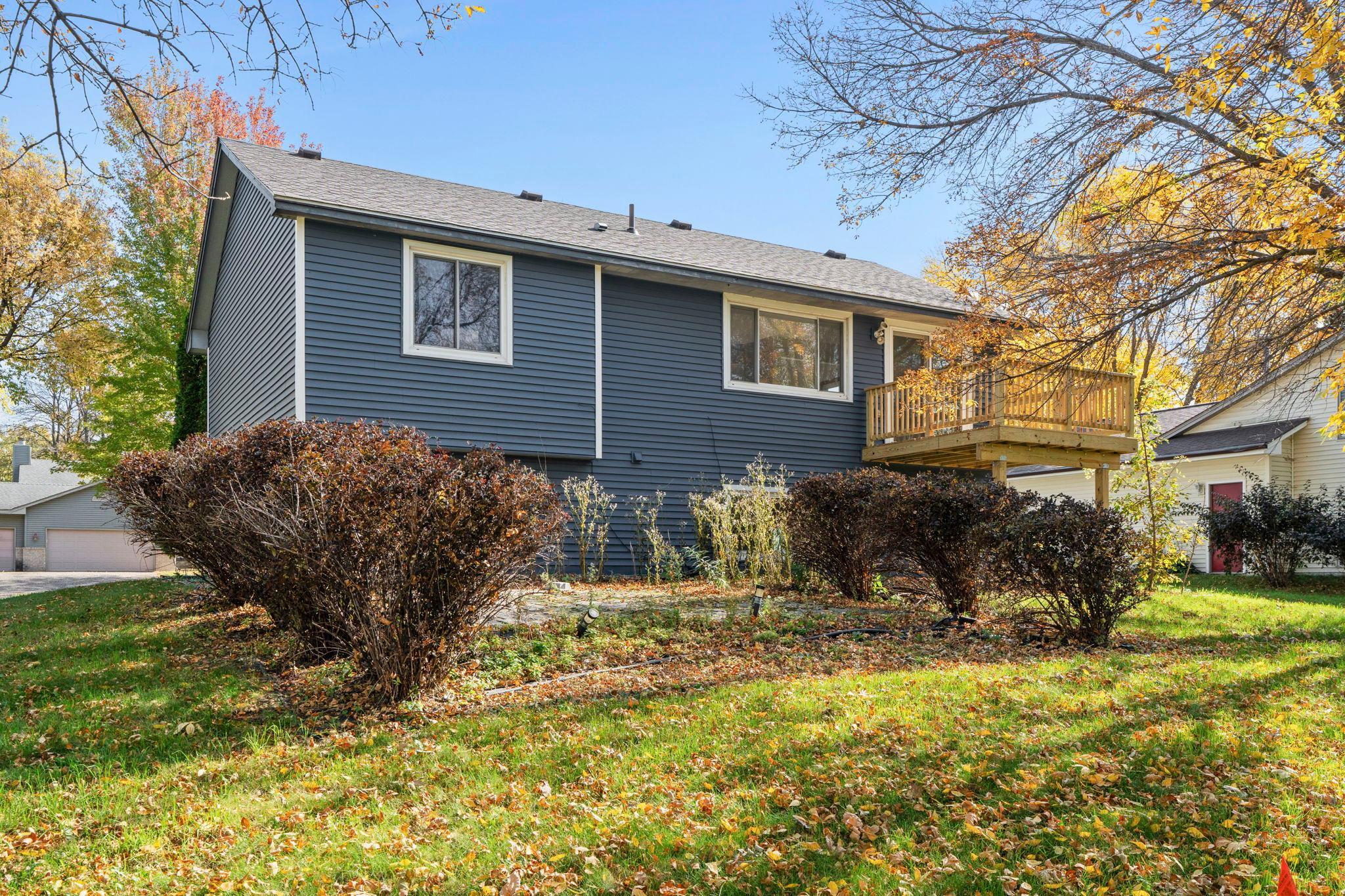 8961 Sycamore Lane N Property Photo 20