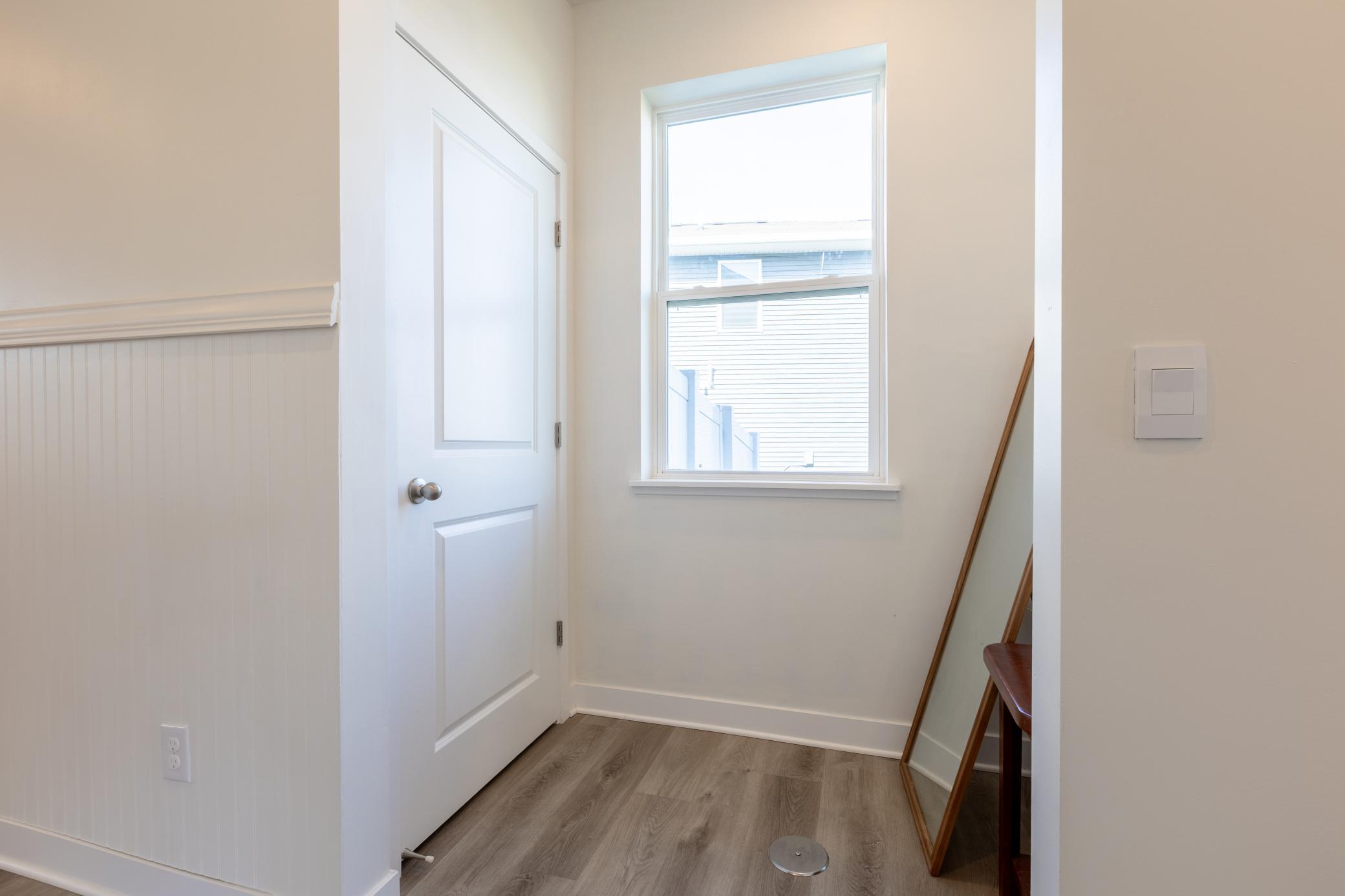 1702 Athens Terrace Property Photo 9