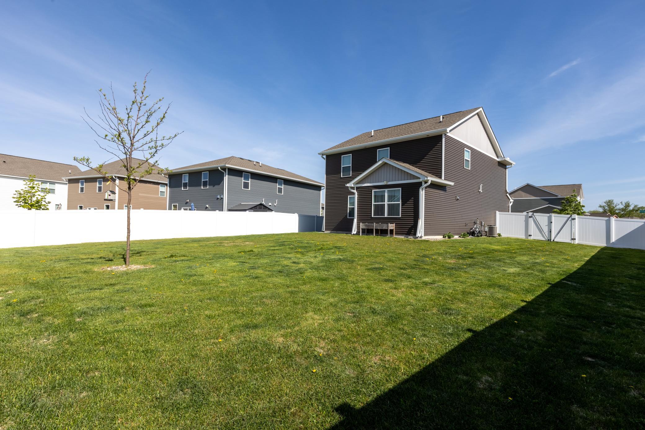 1702 Athens Terrace Property Photo 26