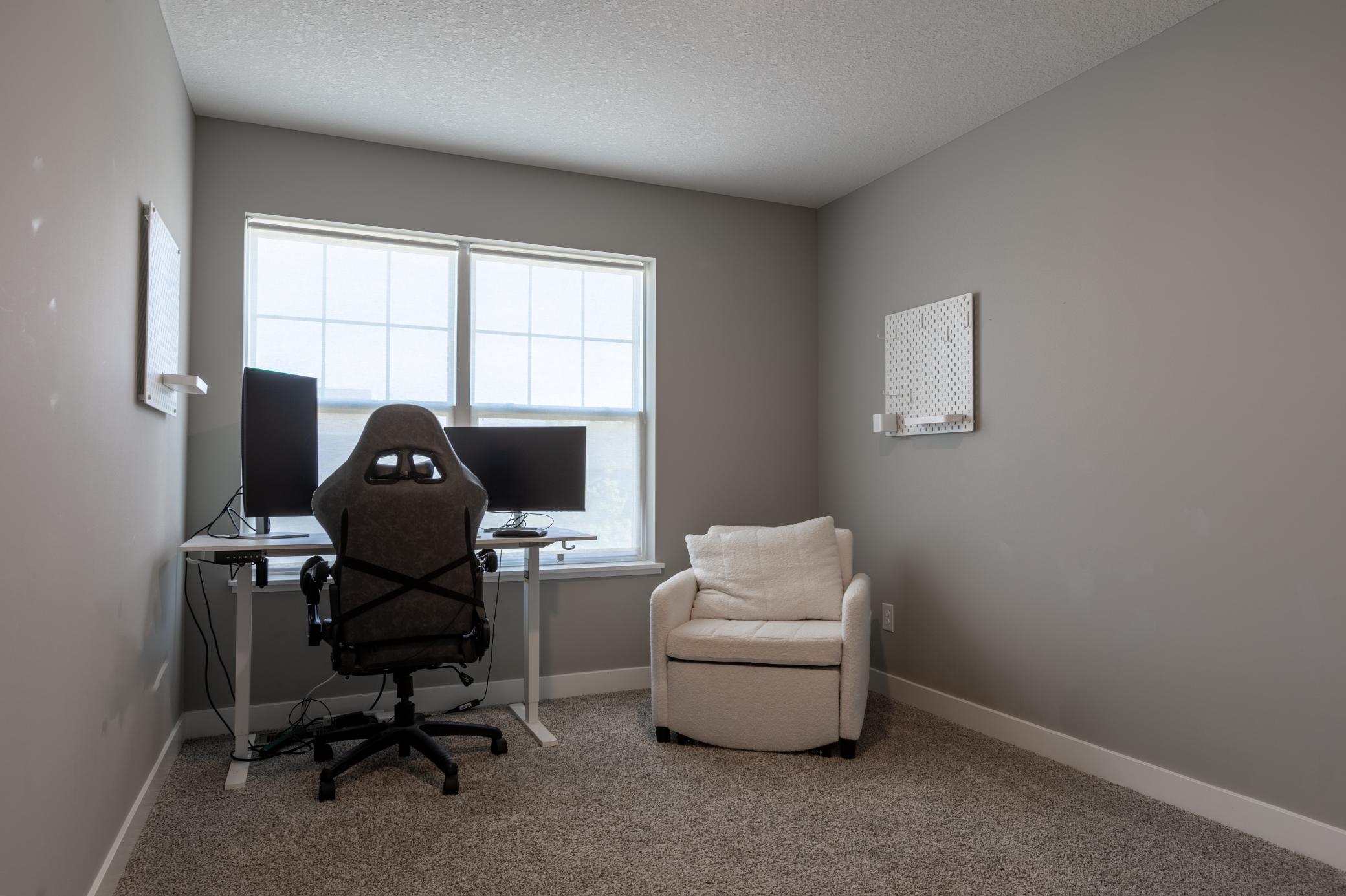 1702 Athens Terrace Property Photo 40