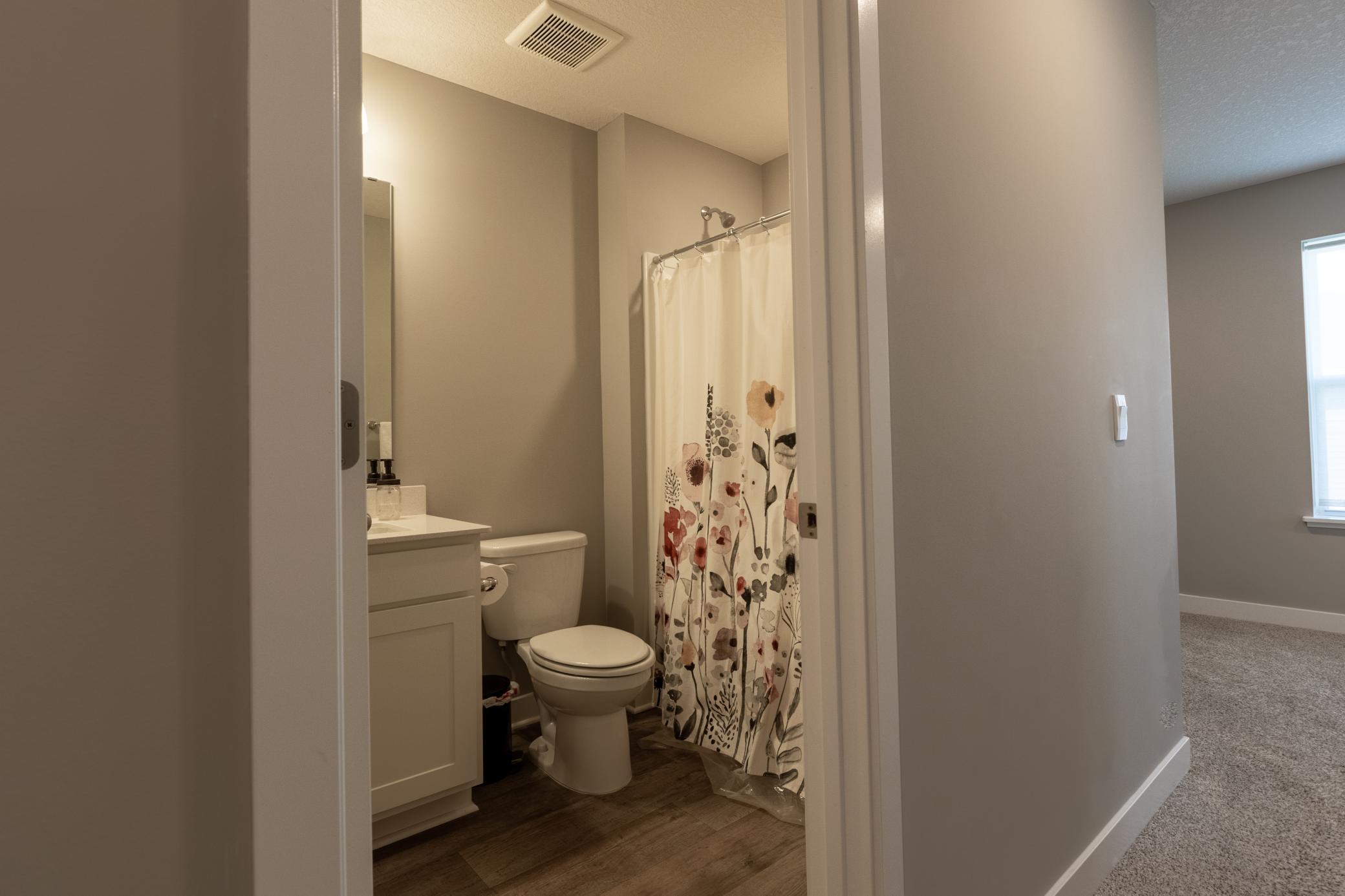 1702 Athens Terrace Property Photo 43
