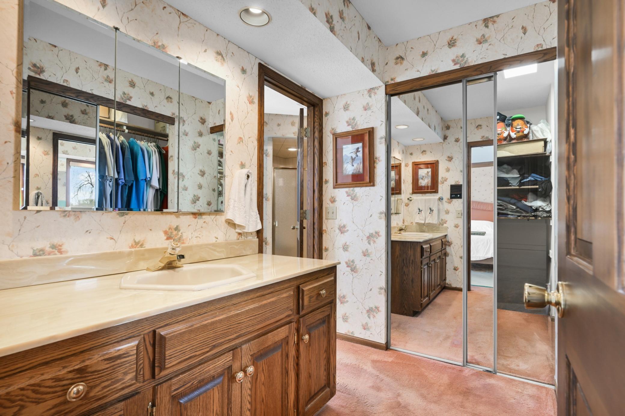 15283 Edgewater Circle Ne Property Photo 43