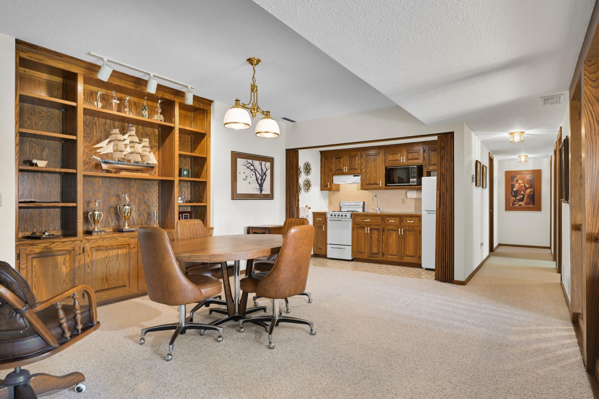 15283 Edgewater Circle Ne Property Photo 47
