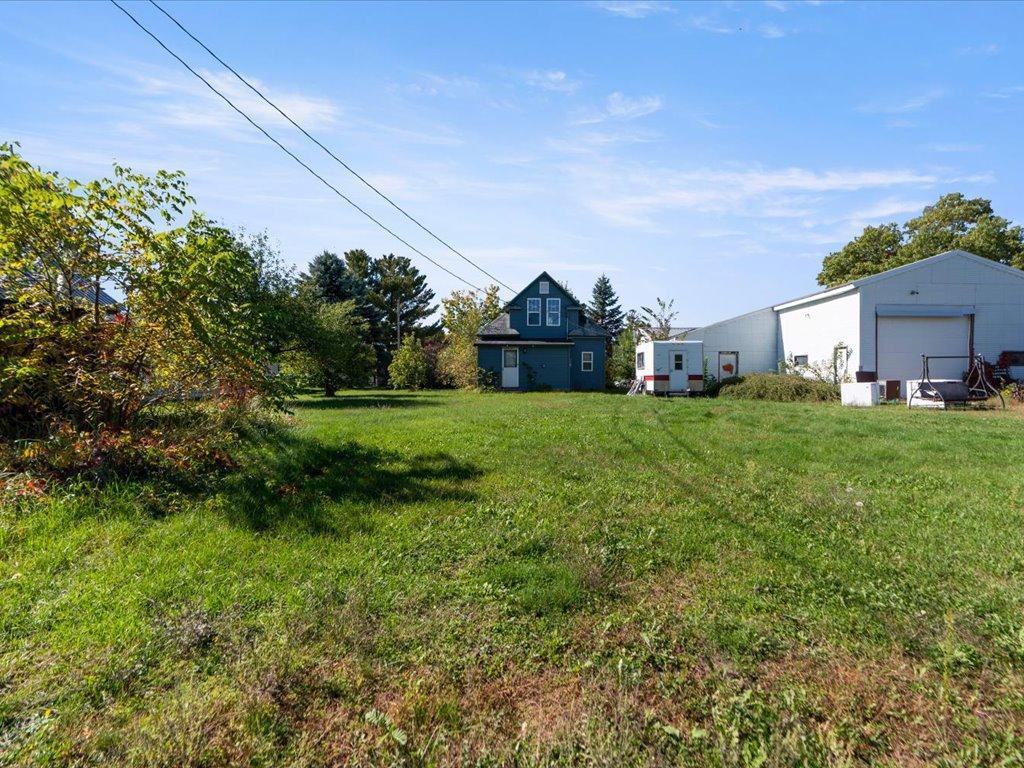 320 8th Street Se B Property Photo 15