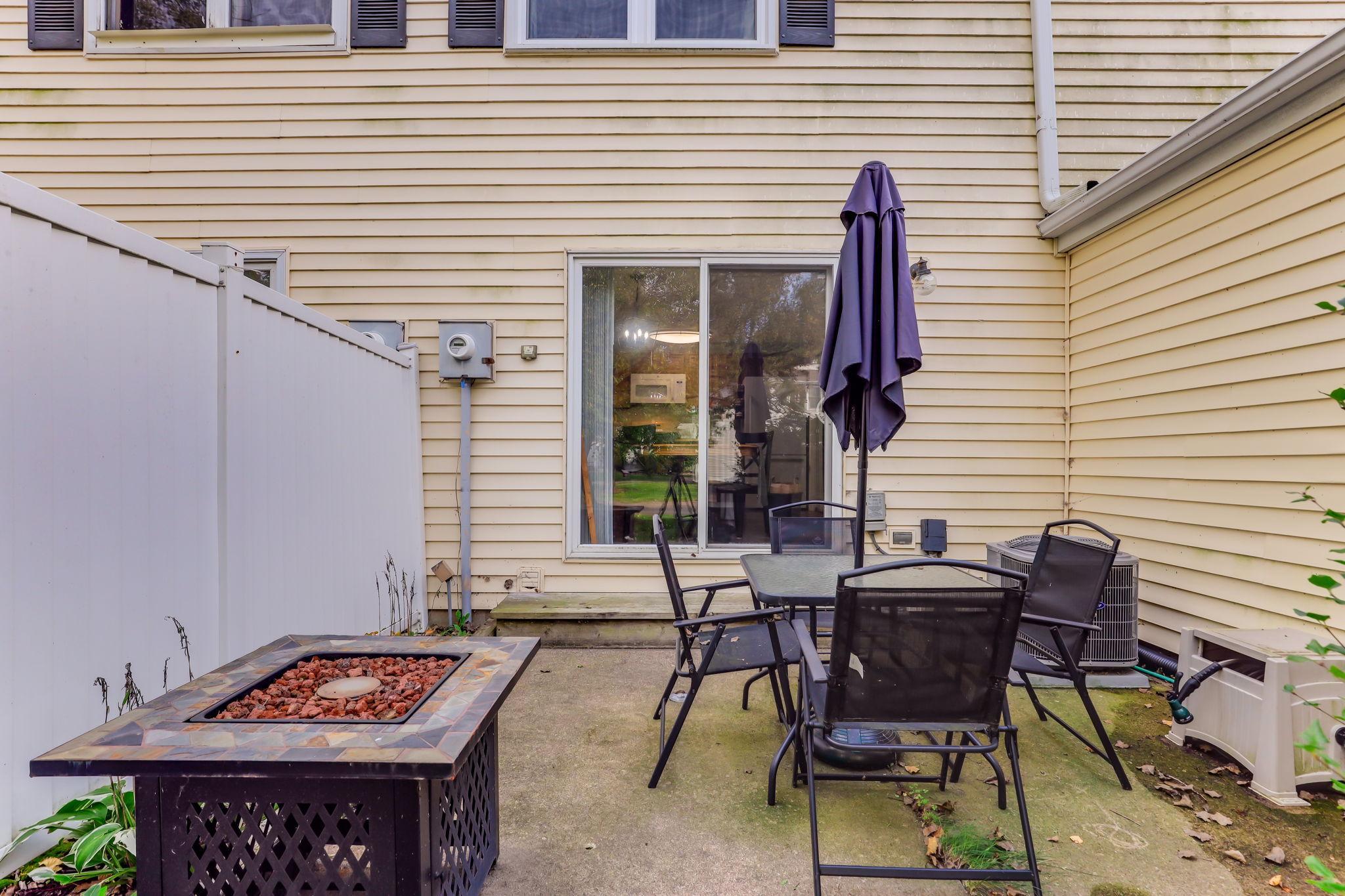 1480 Granada Avenue N Property Photo 12