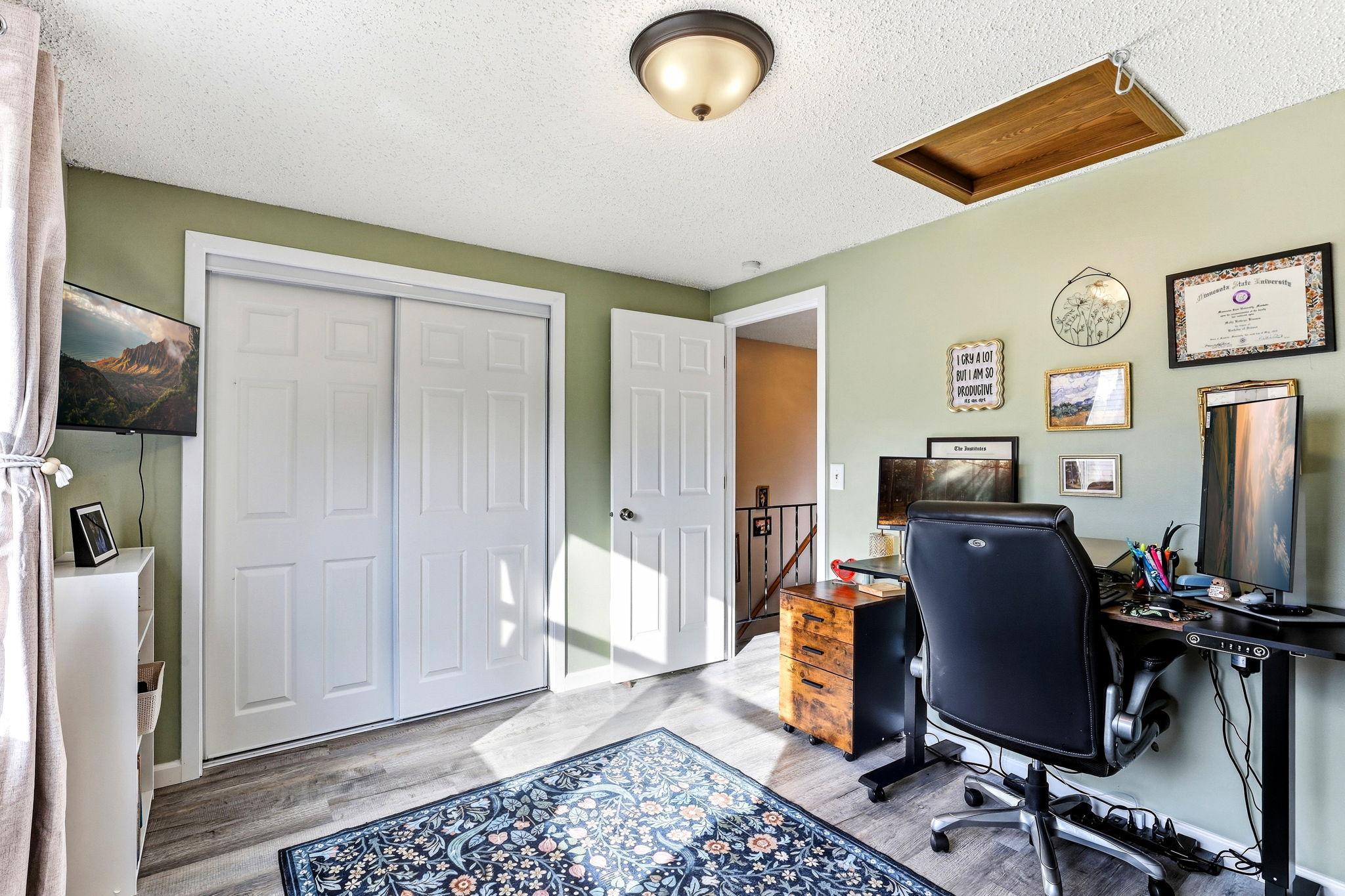 1480 Granada Avenue N Property Photo 17