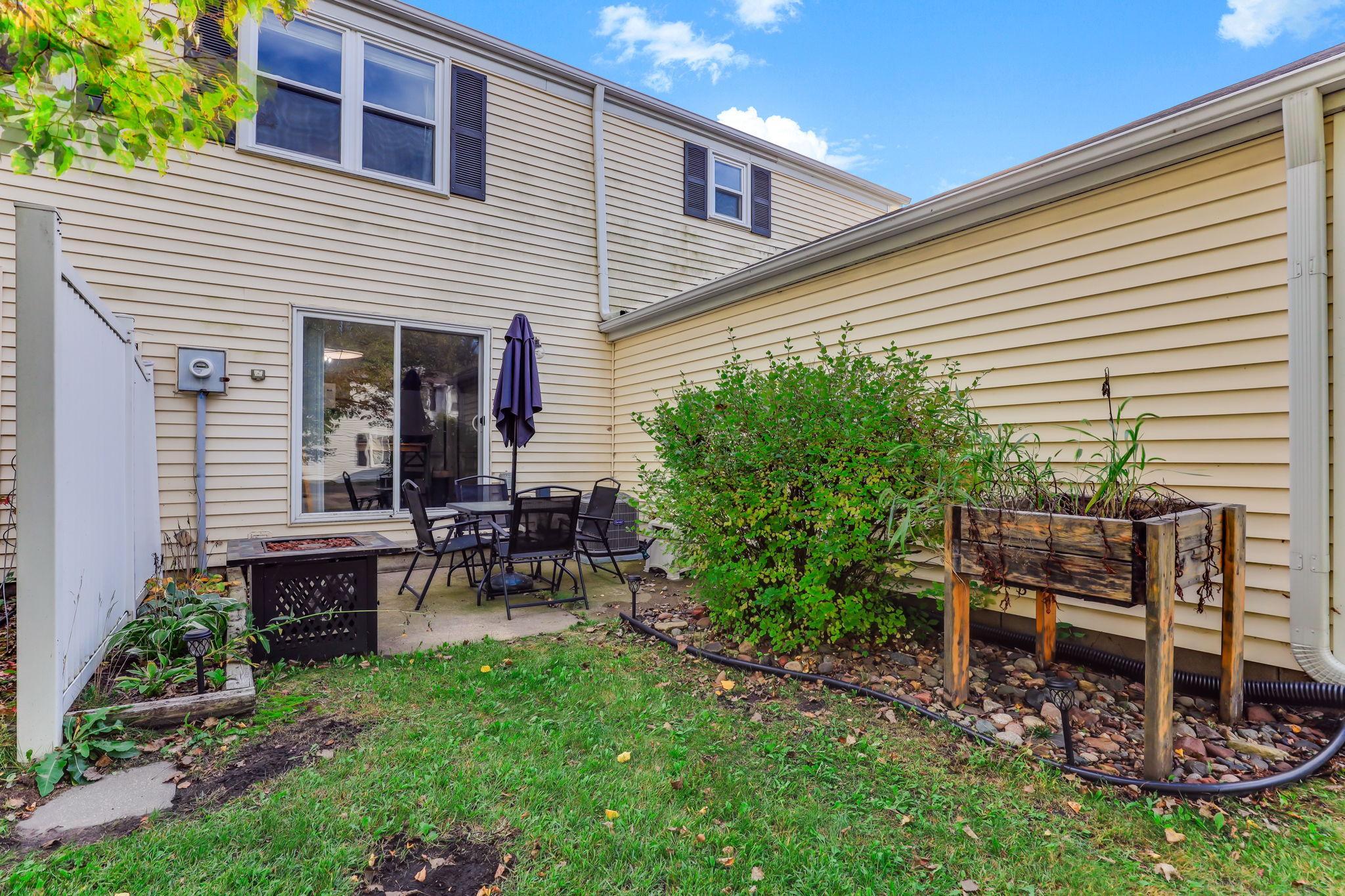 1480 Granada Avenue N Property Photo 18