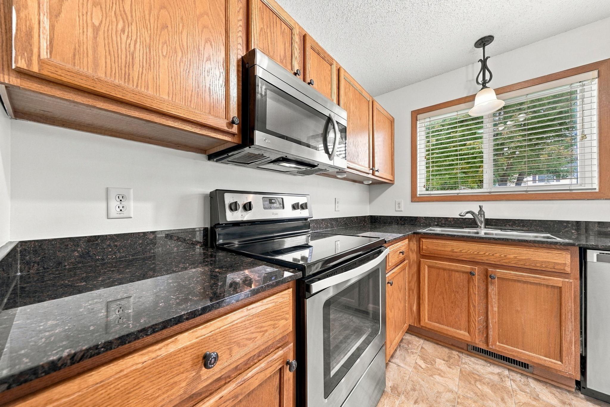 15515 Foghorn Lane Property Photo 6