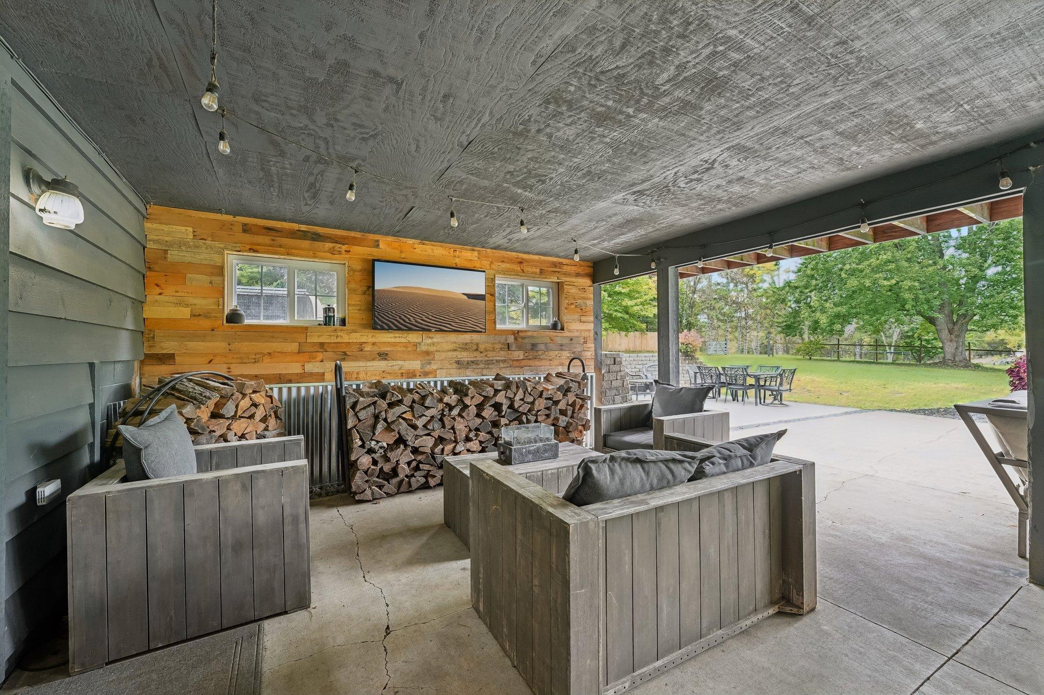 1252 Rolling Hills Trail Property Photo 34
