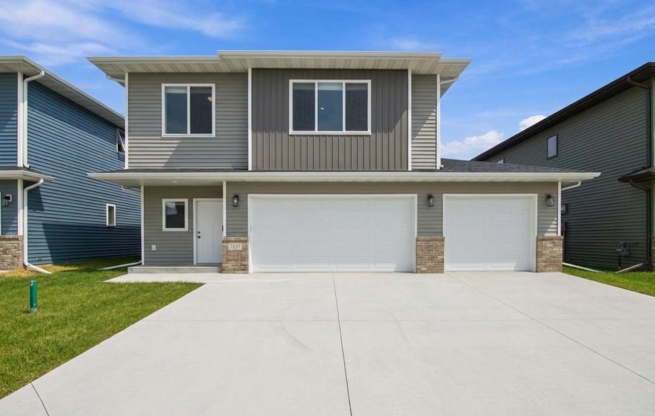 7337 Madelyn Lane S