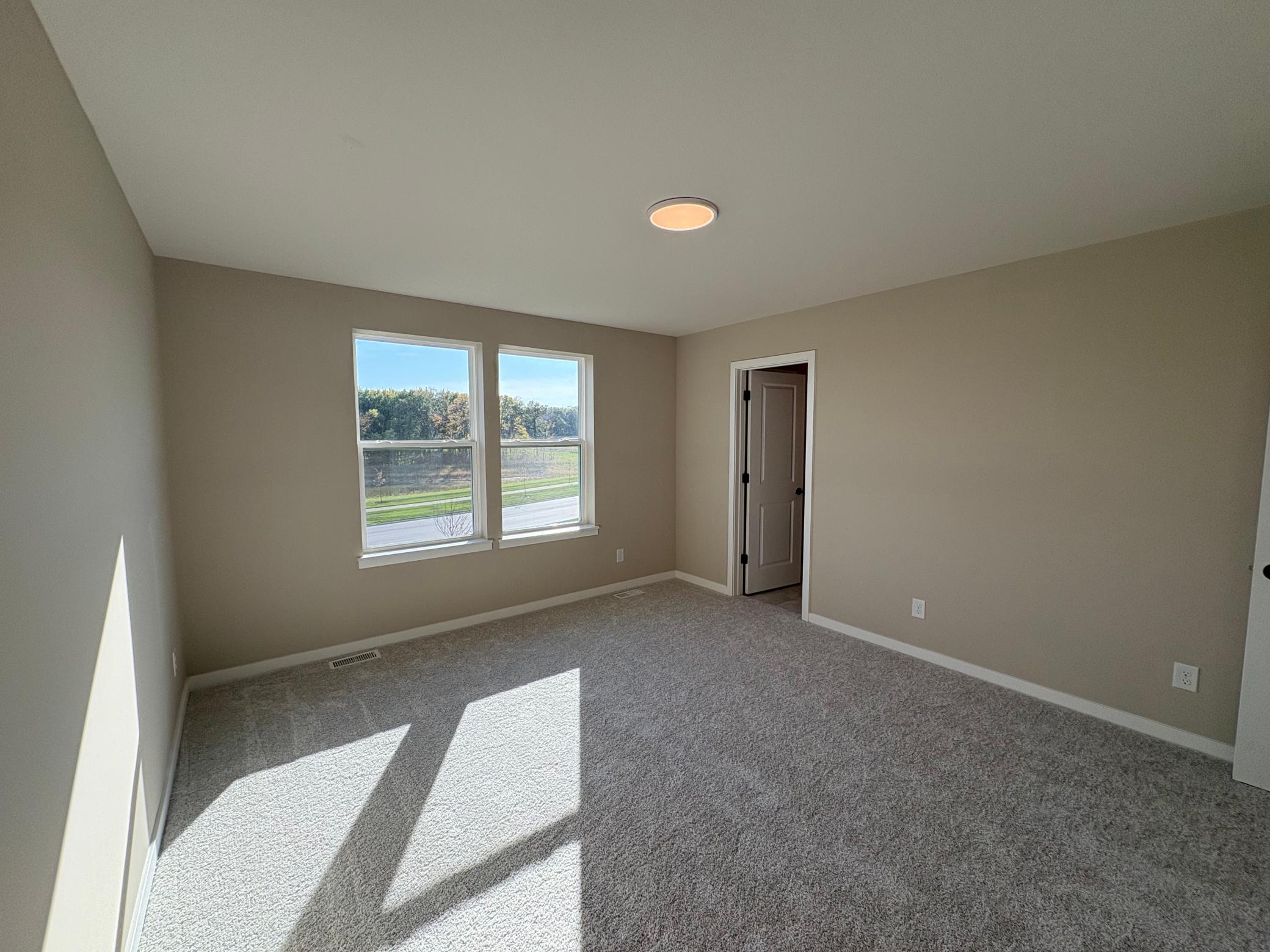 8827 63rd Street S Property Photo 6