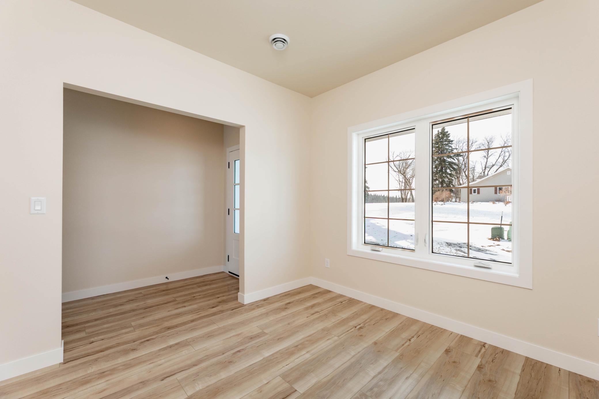 520 Leonard Street Property Photo 3