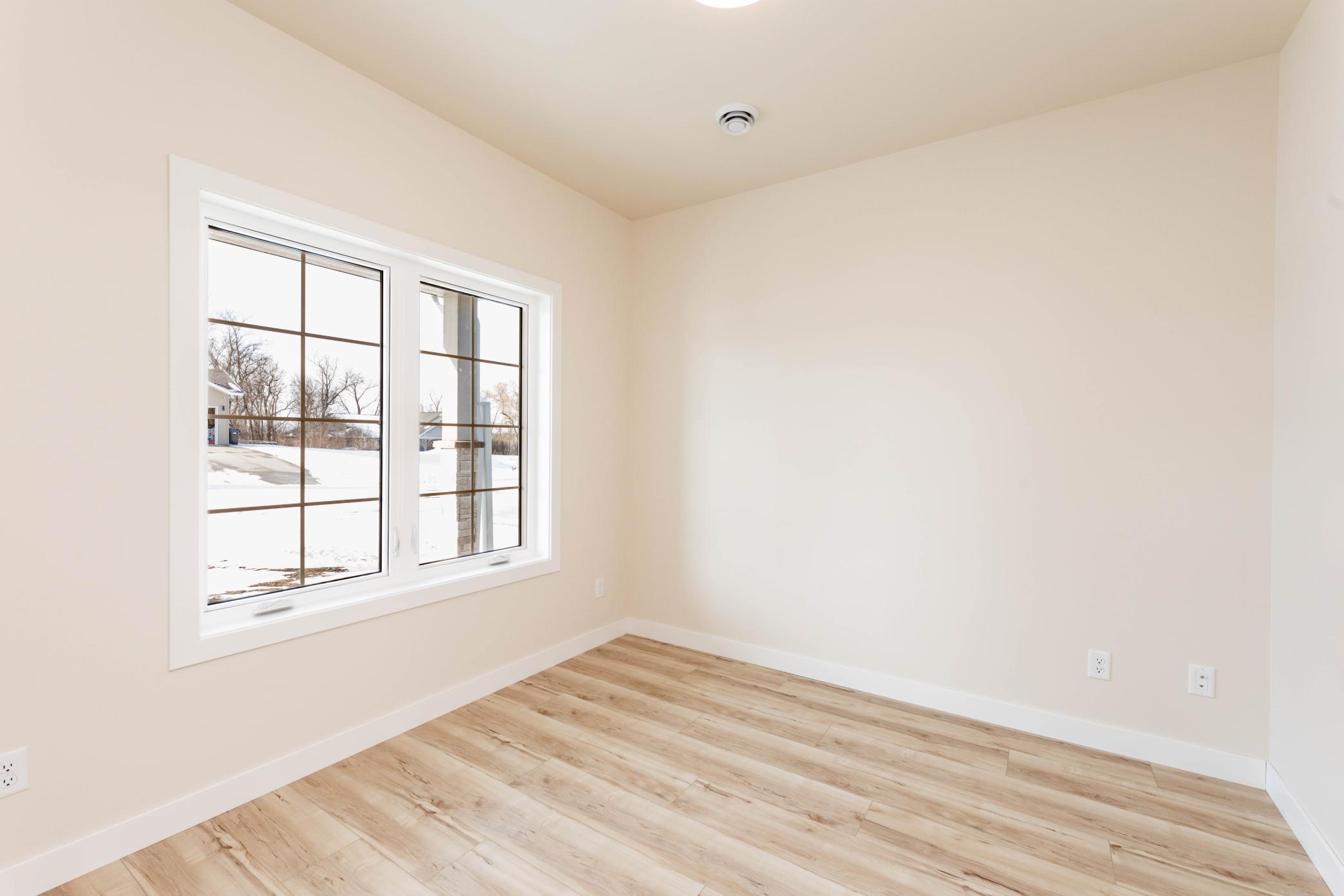 520 Leonard Street Property Photo 4