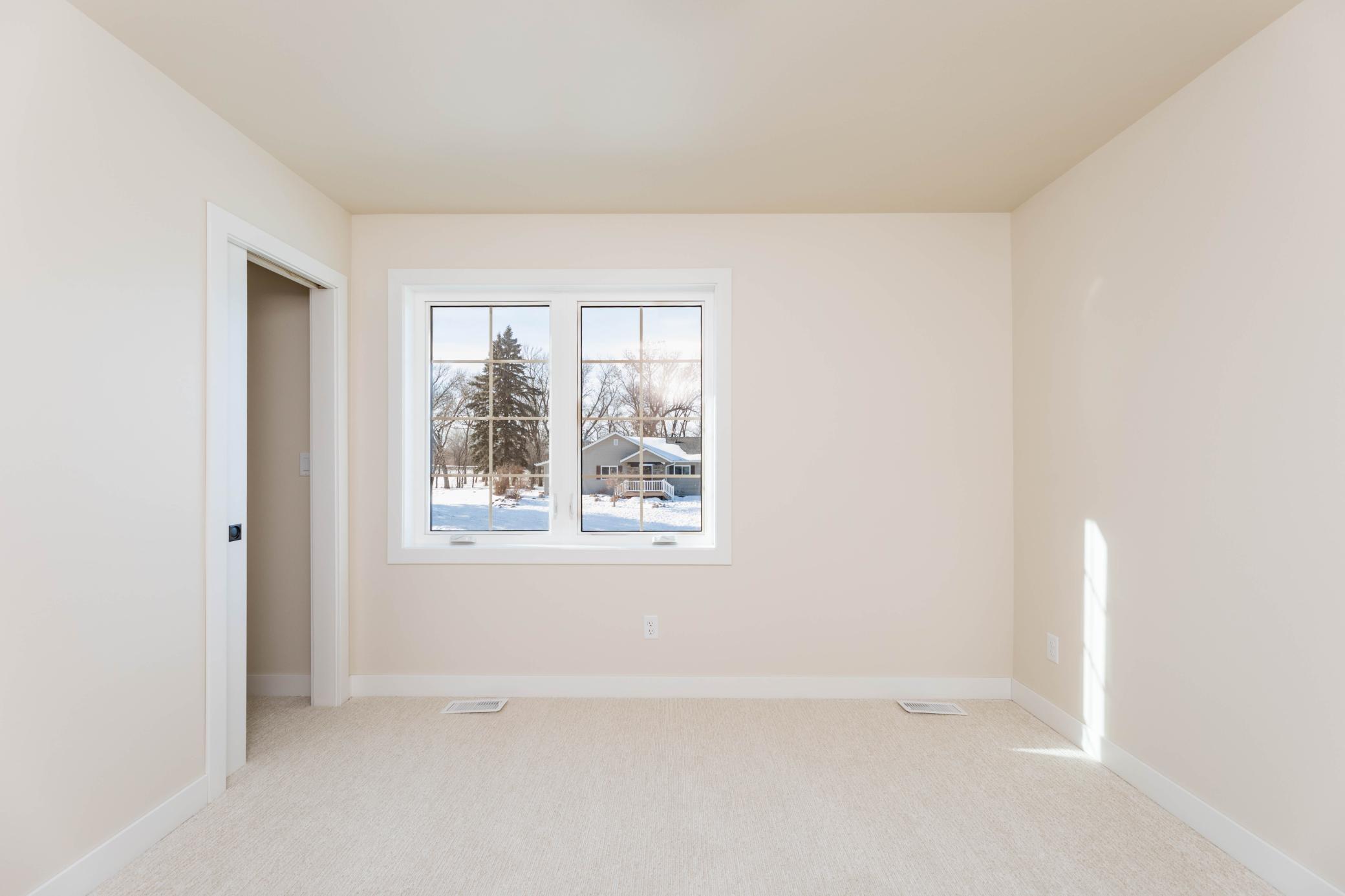 520 Leonard Street Property Photo 31