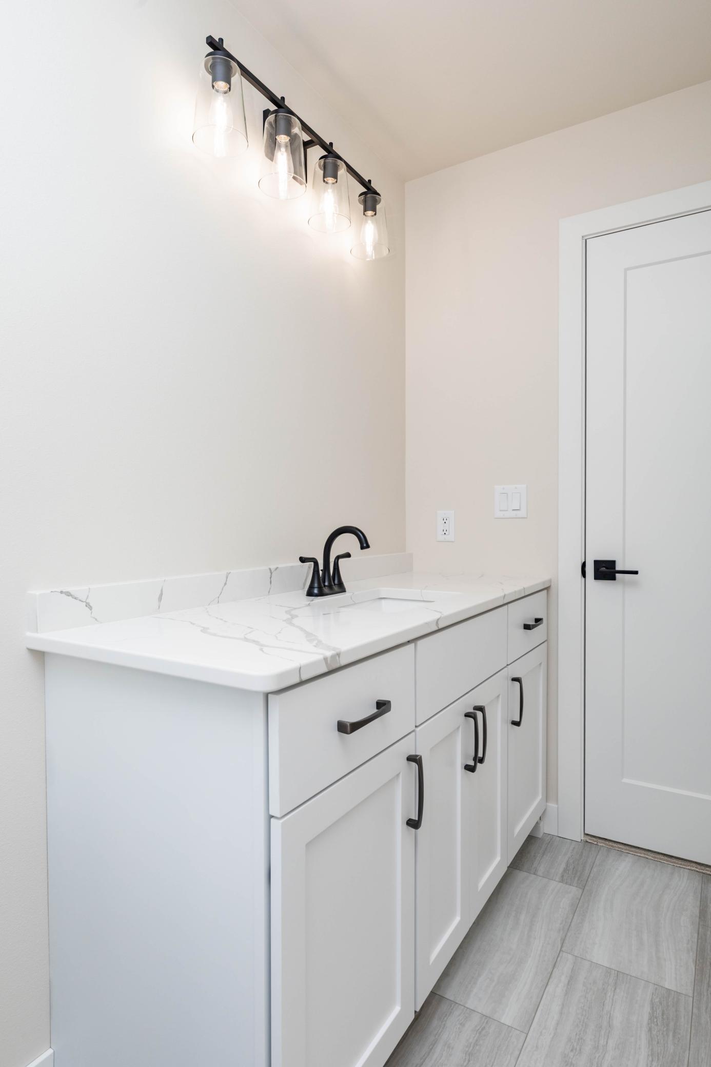 520 Leonard Street Property Photo 37