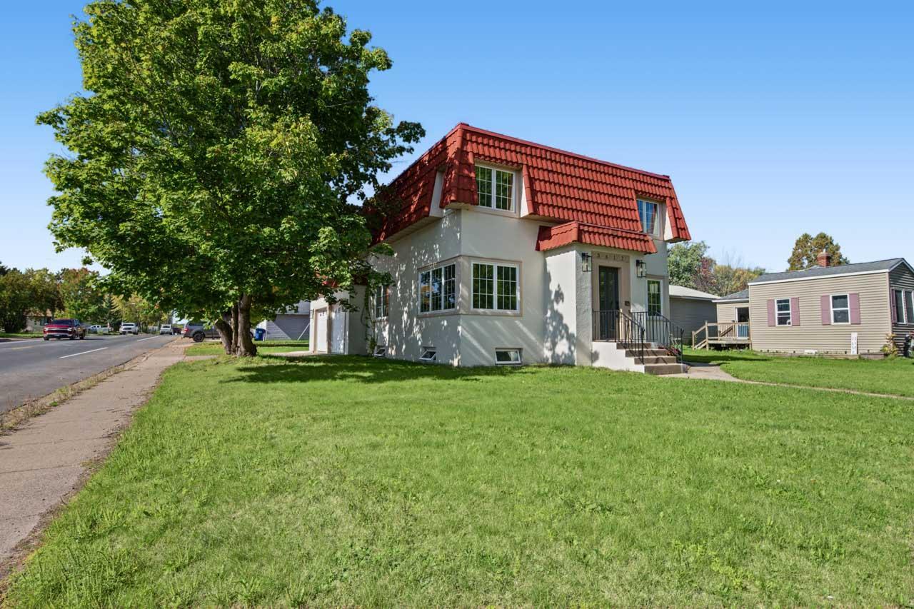 3617 2nd Avenue W Property Photo 2