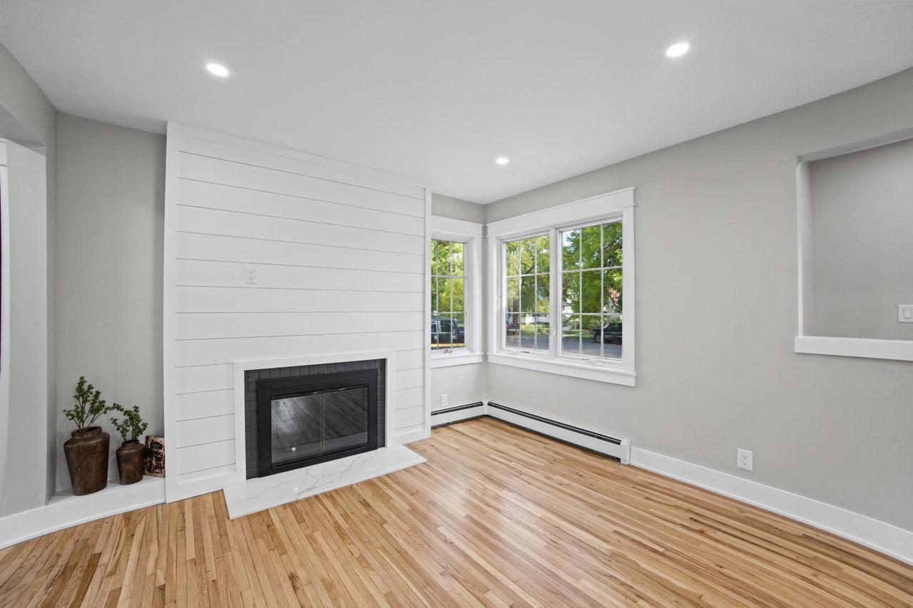 3617 2nd Avenue W Property Photo 16