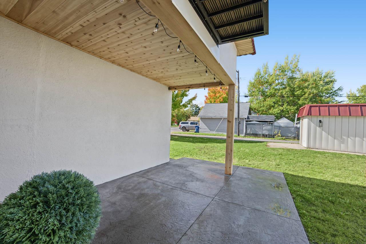 3617 2nd Avenue W Property Photo 28