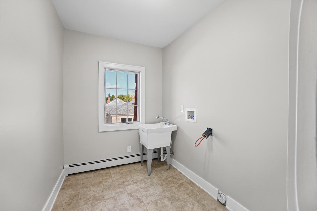 3617 2nd Avenue W Property Photo 38