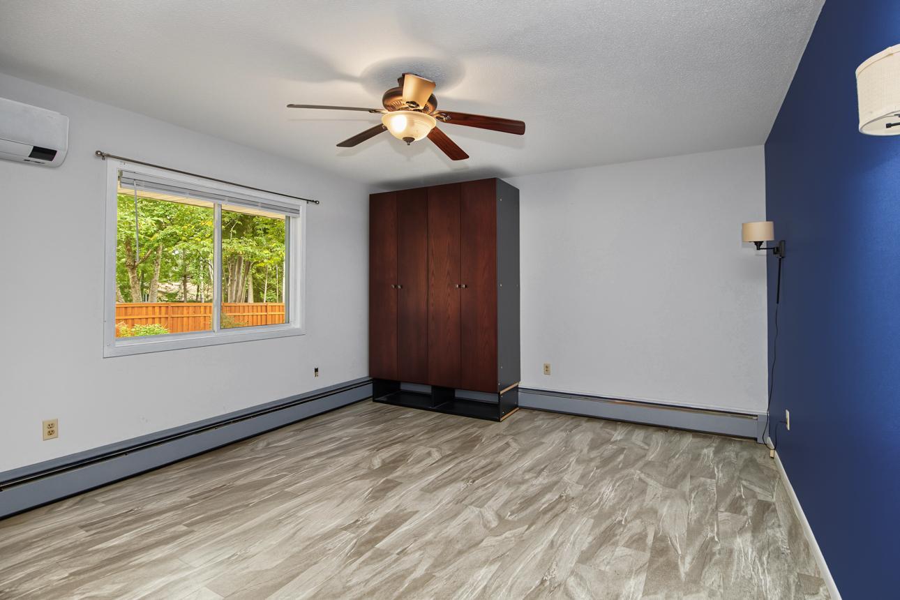 727 Tanglewood Drive Property Photo 17