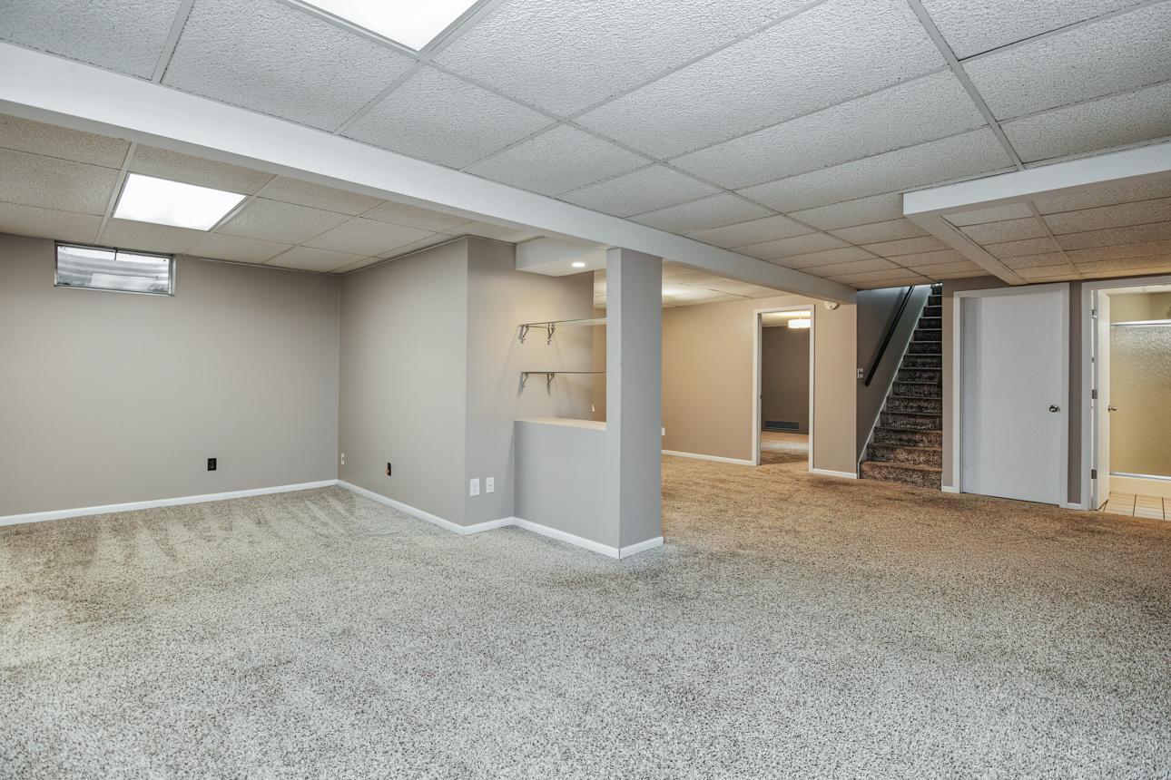 727 Tanglewood Drive Property Photo 29