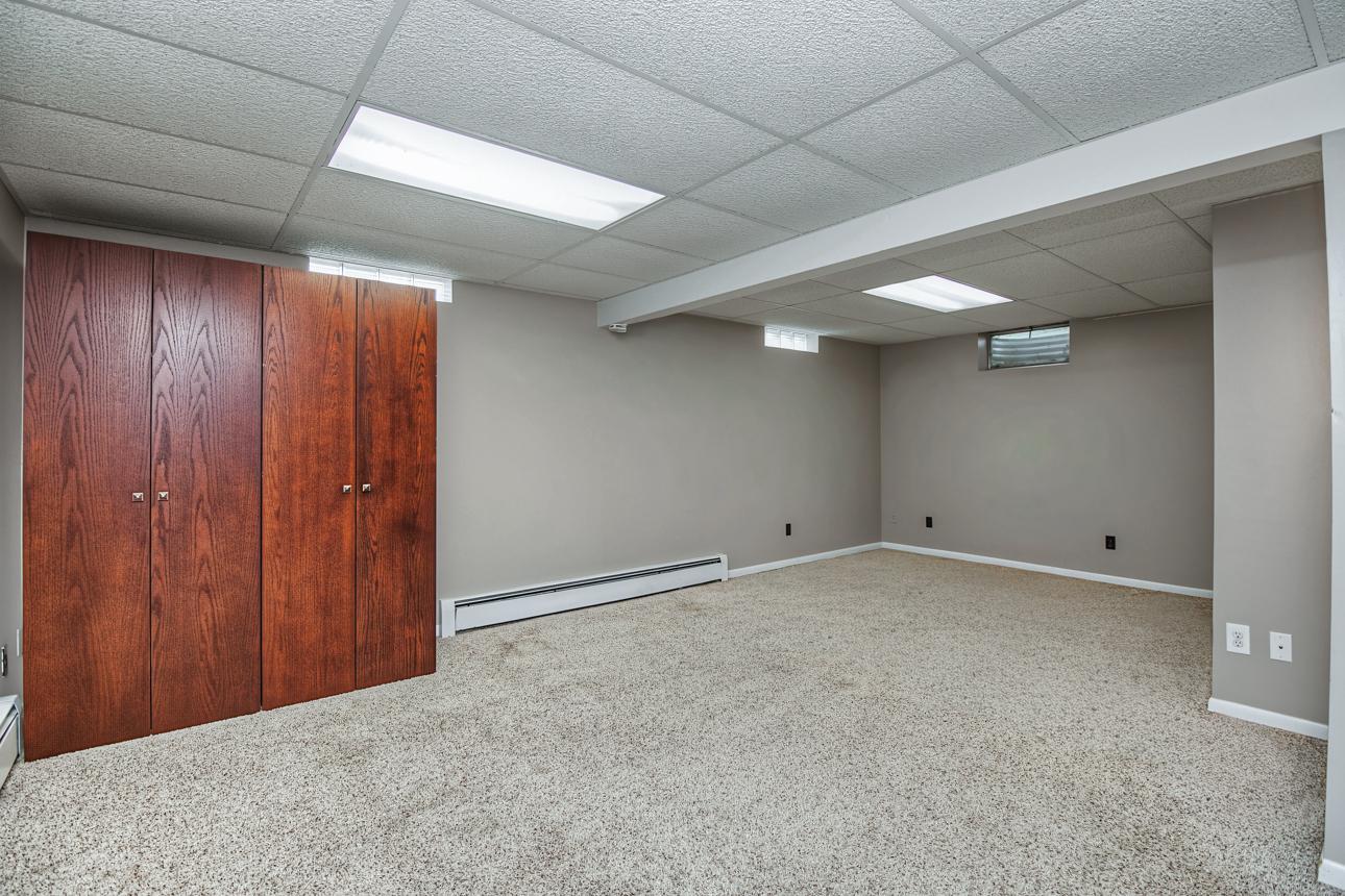 727 Tanglewood Drive Property Photo 30