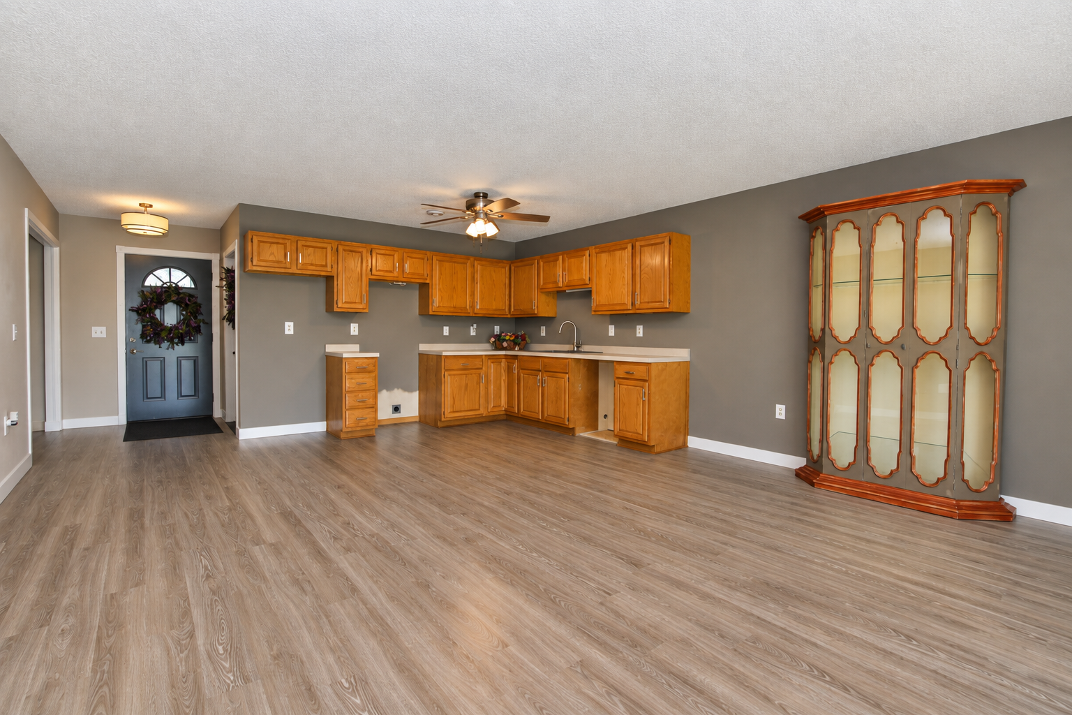 970 Portland Street Property Photo 17
