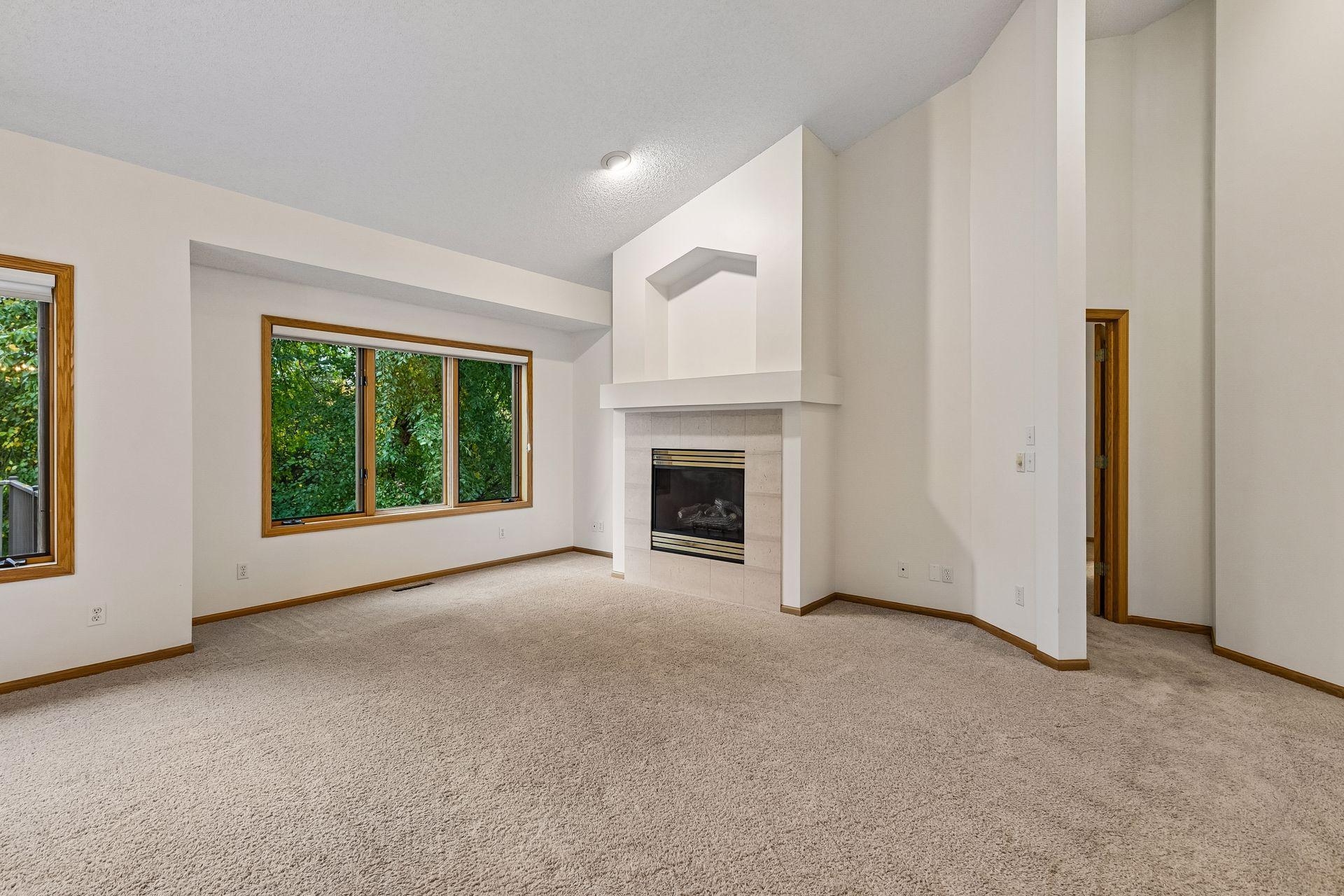 13028 Garvin Brook Lane Property Photo 4