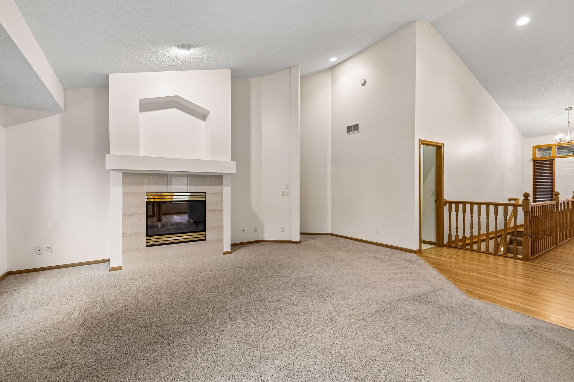 13028 Garvin Brook Lane Property Photo 5