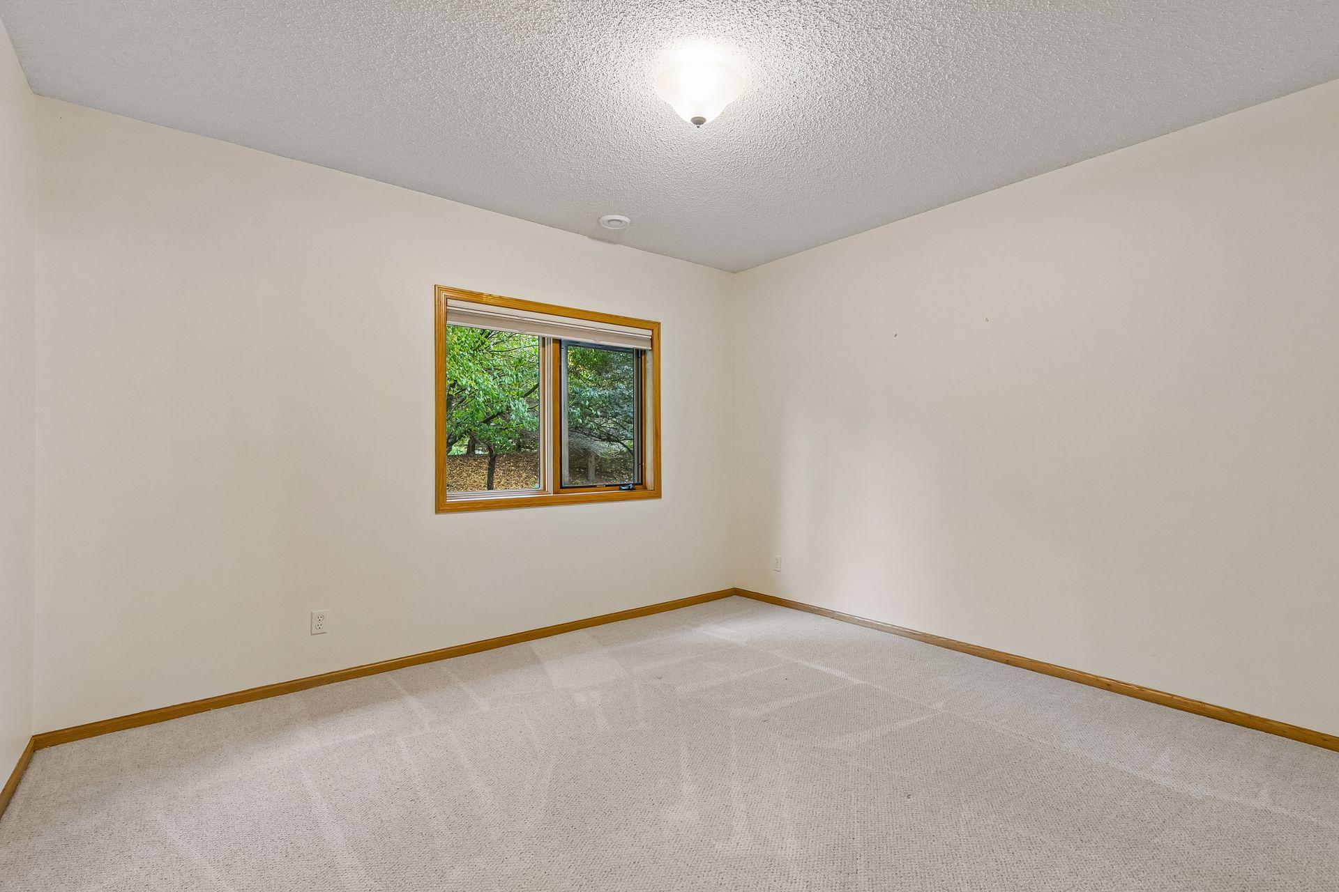 13028 Garvin Brook Lane Property Photo 23