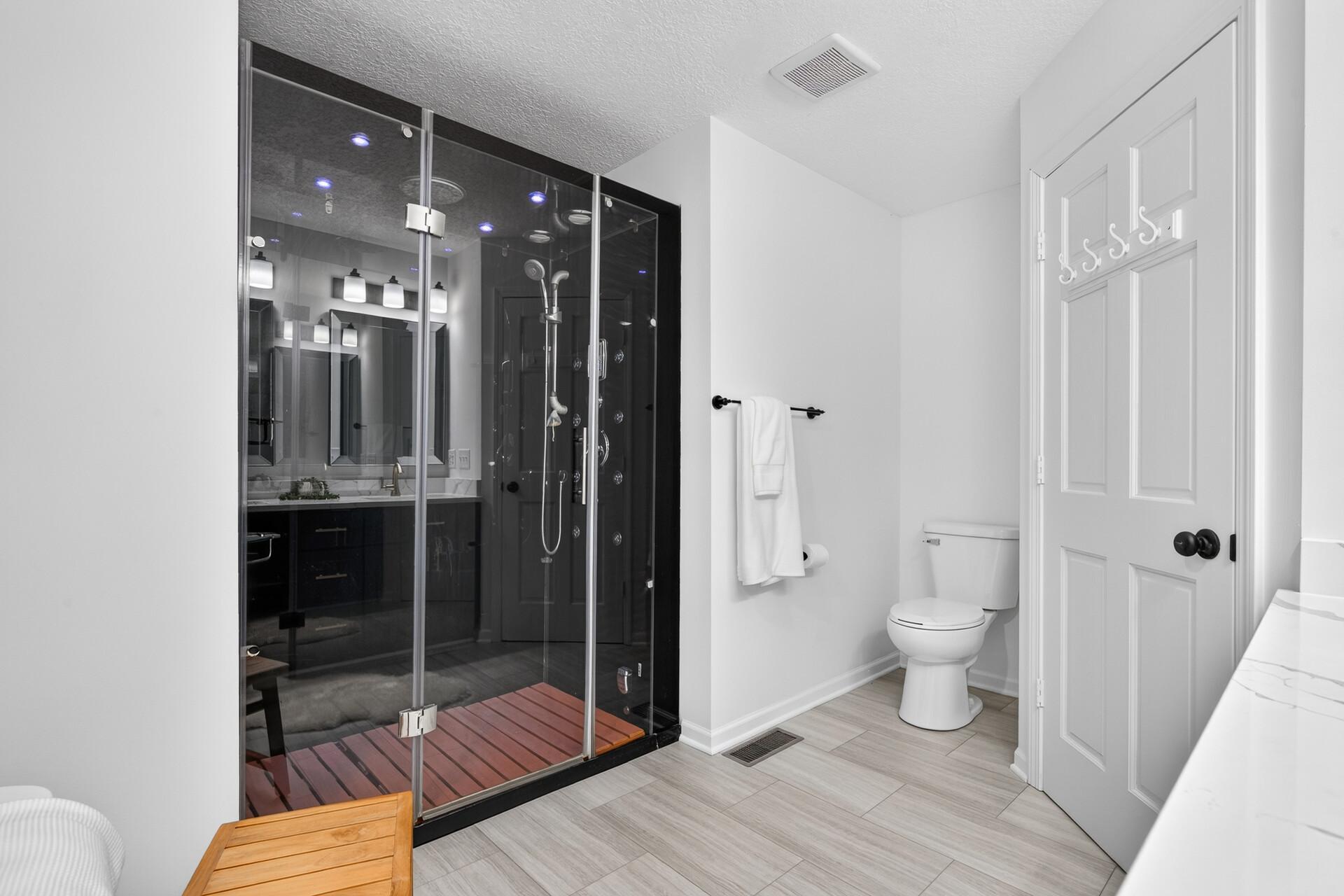 5261 Twin Lake Boulevard E Property Photo 22