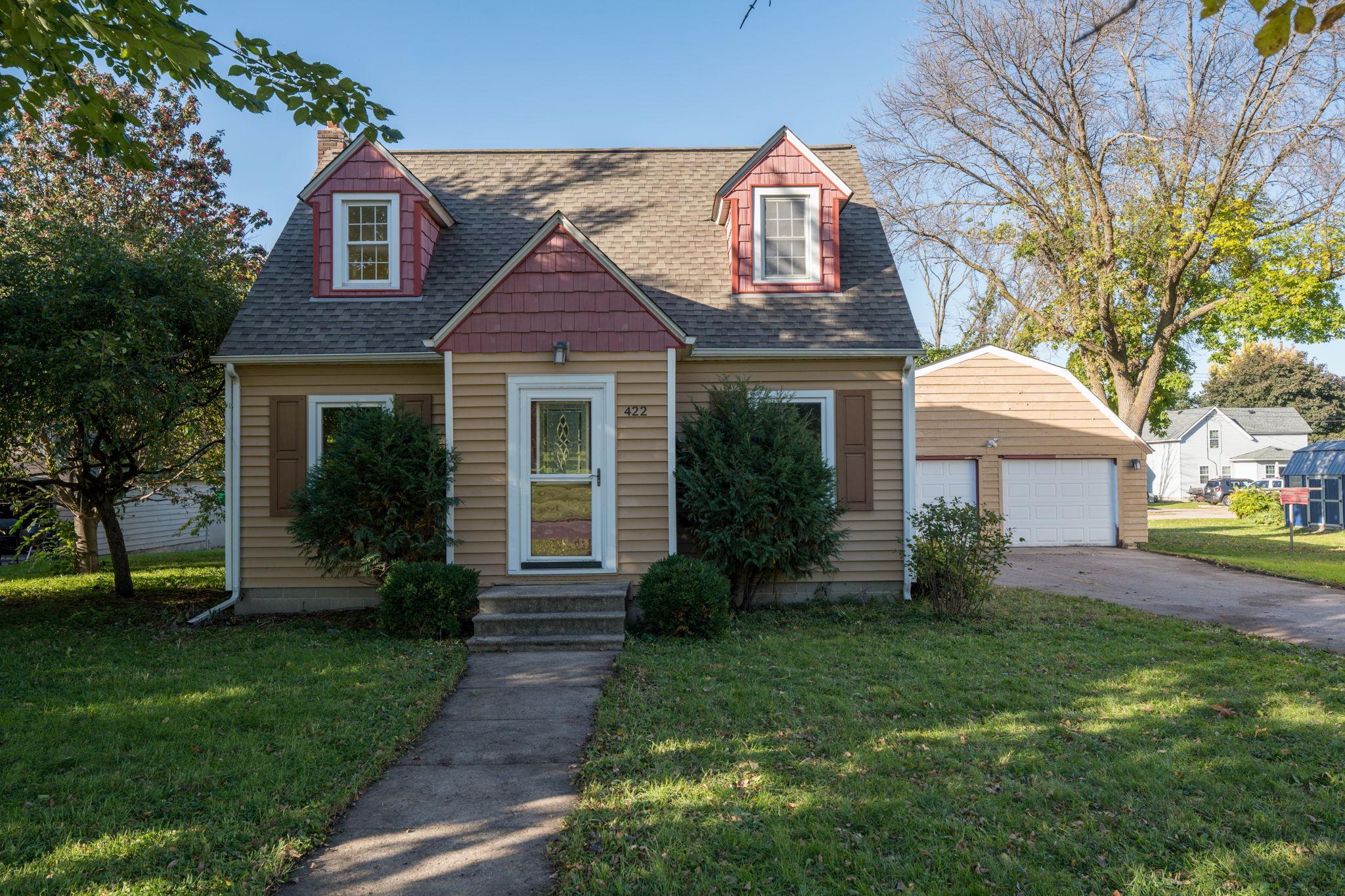 422 4th Street Property Photo 1
