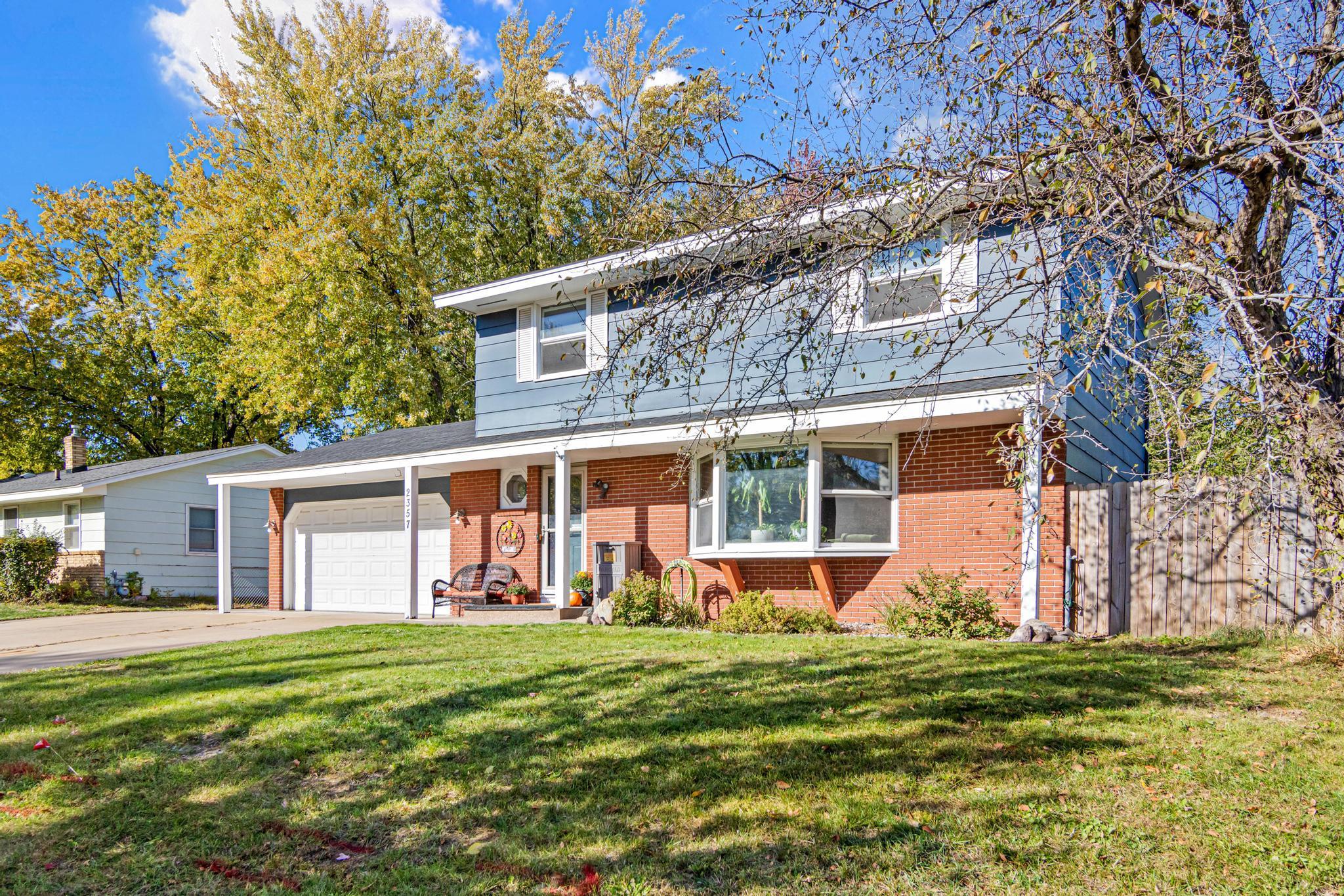 2357 Beam Avenue Property Photo 1