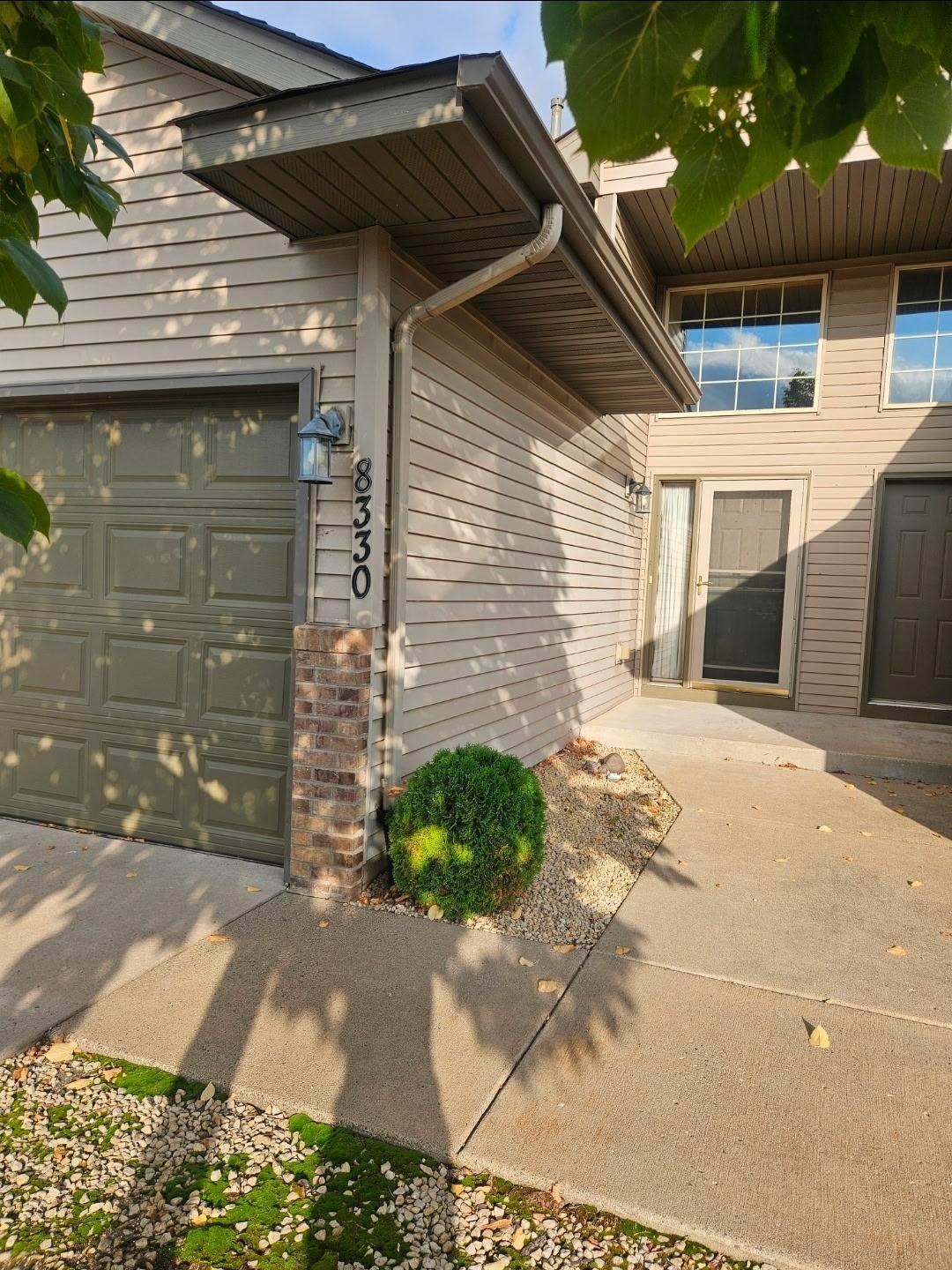 8330 Parkview Avenue Ne Property Photo 1