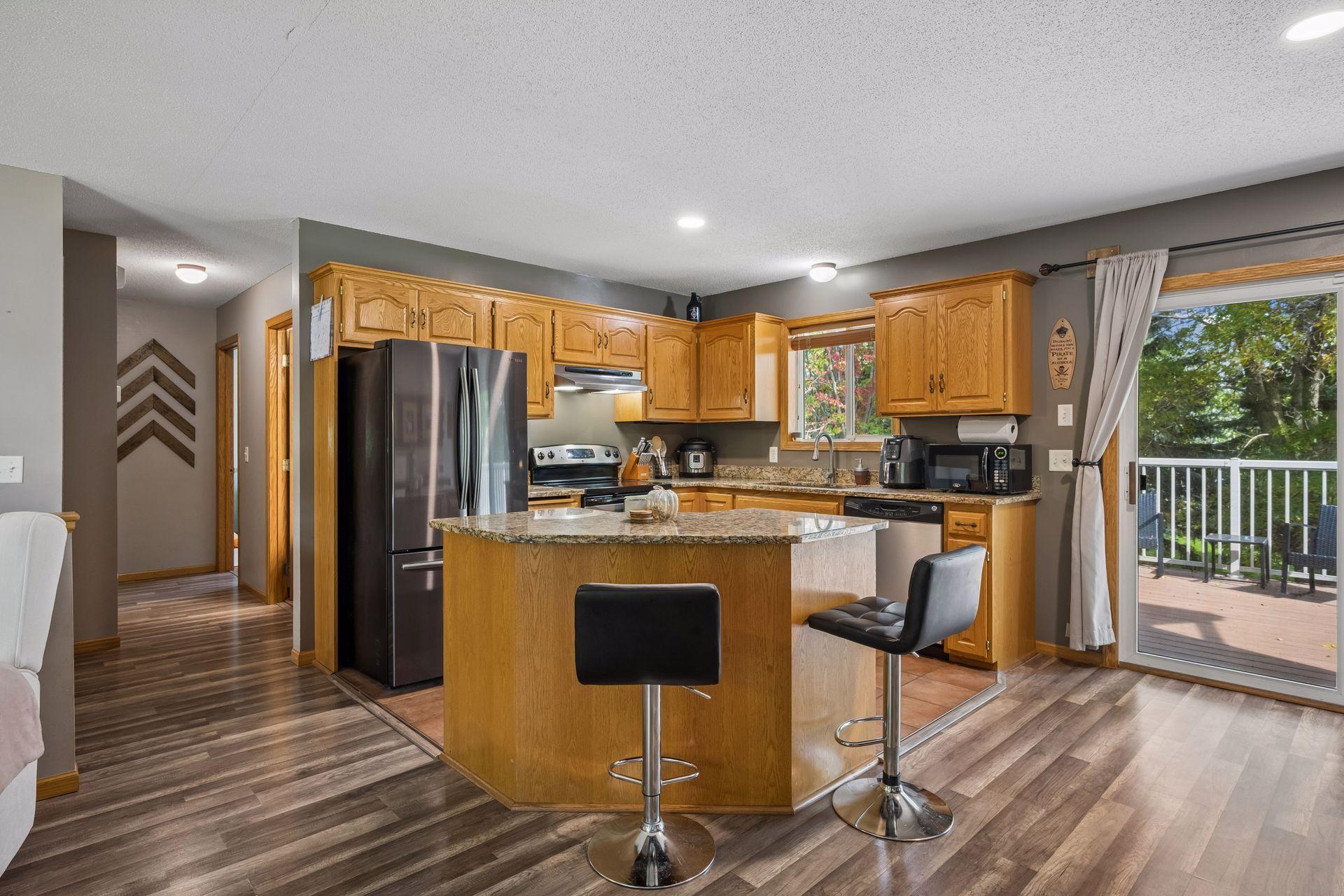 100 13th Avenue N Property Photo 14